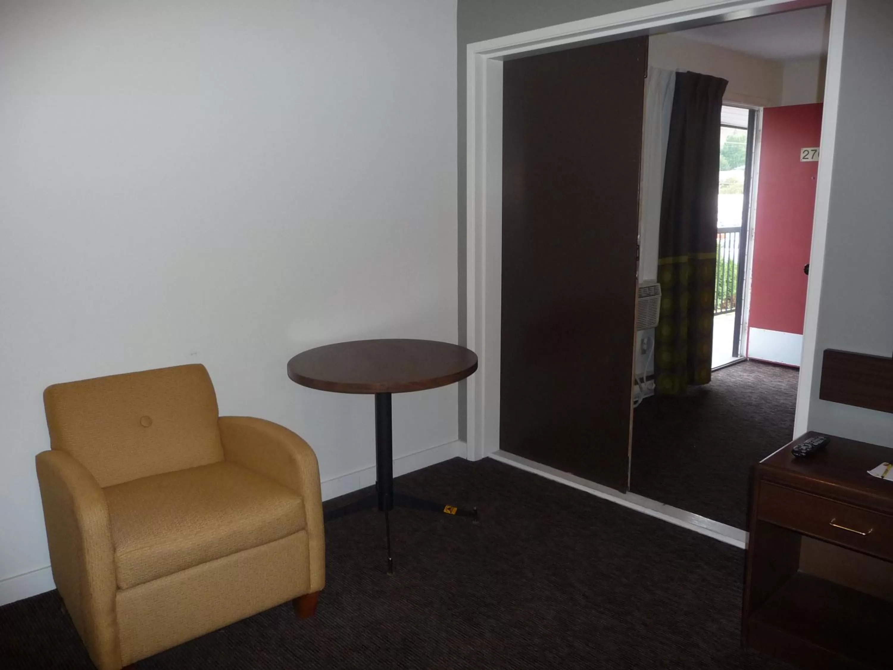 Seating area in Super 8 by Wyndham Kamloops East