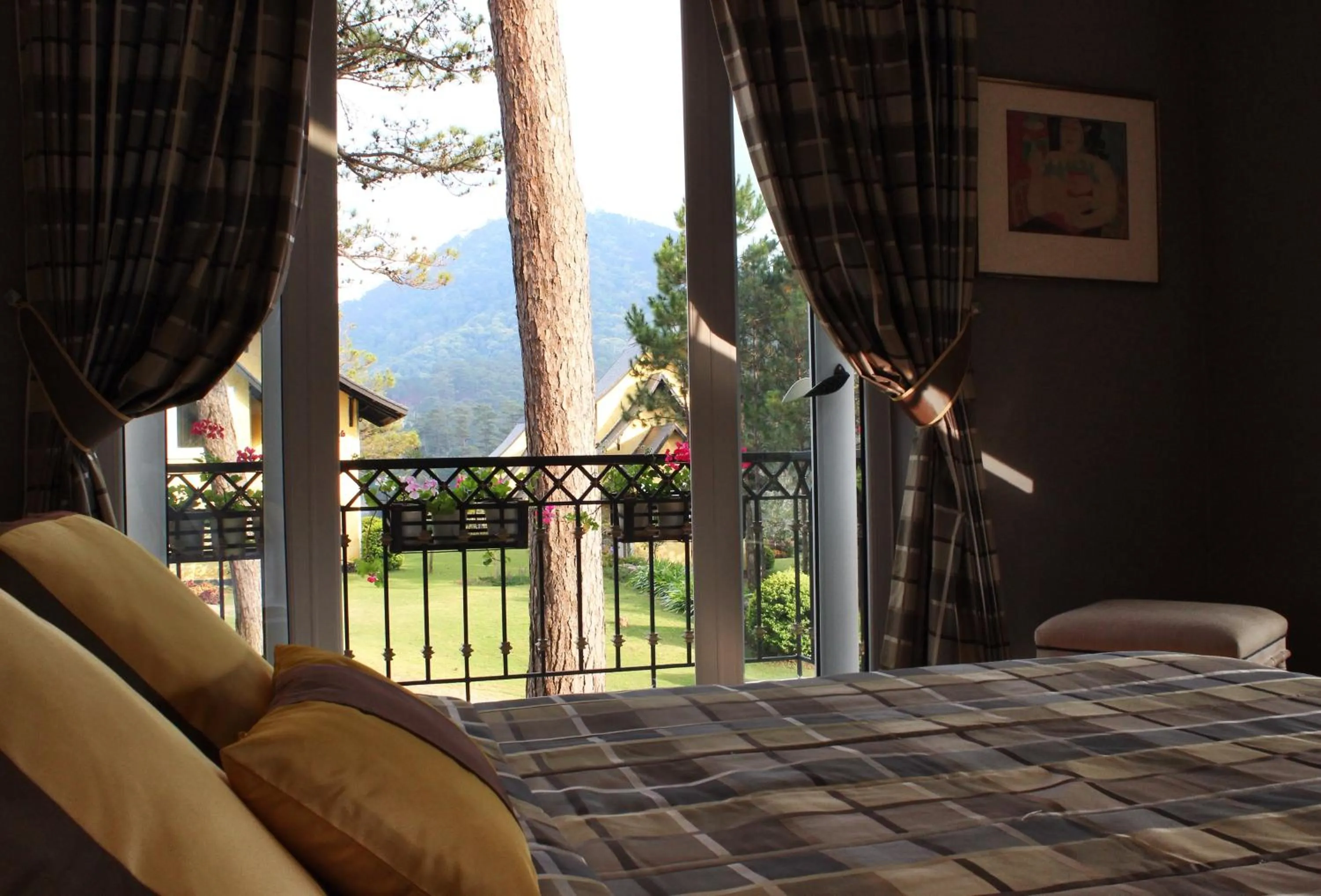 Mountain view, Bed in Binh An Village Resort