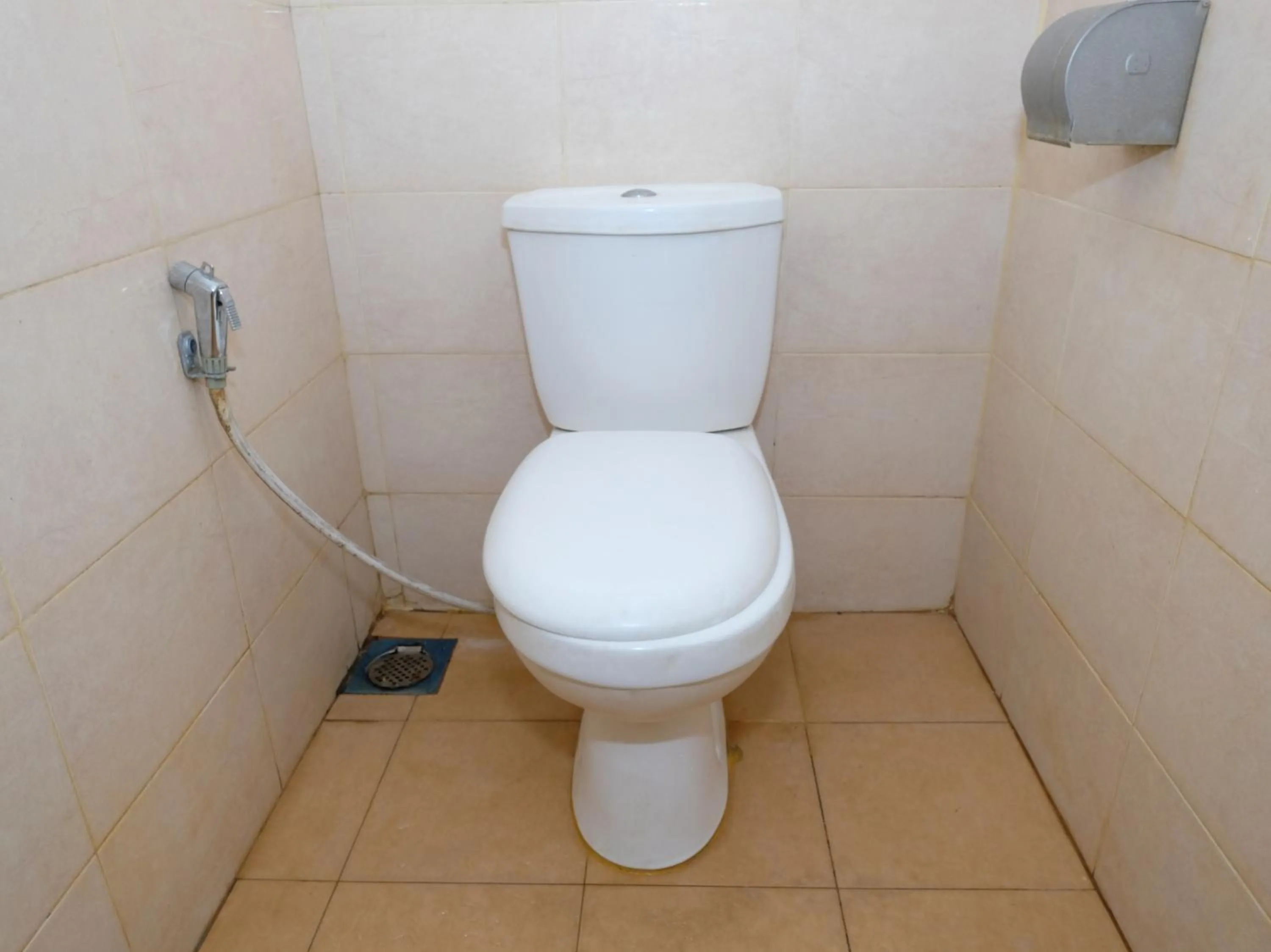 Bathroom in OYO 905 Hotel De'light Villa