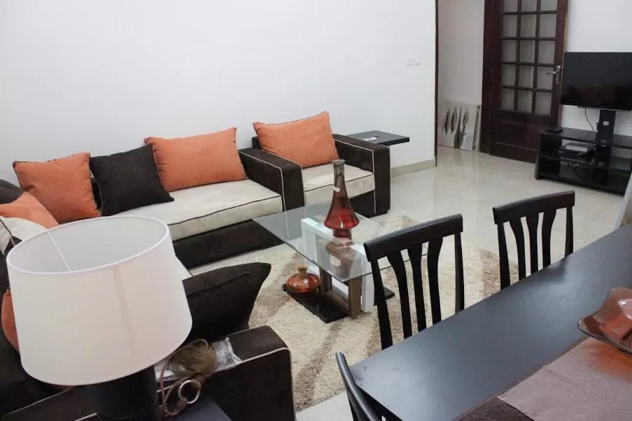 Living room, Lounge/Bar in Résidence RoseKane