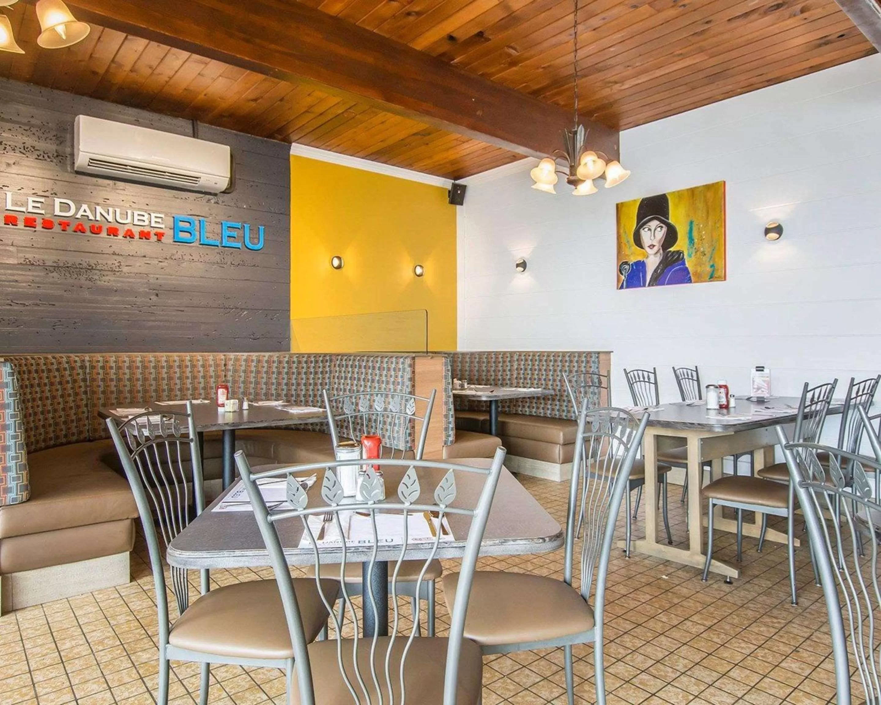 Restaurant/Places to Eat in Econo Lodge Forestville