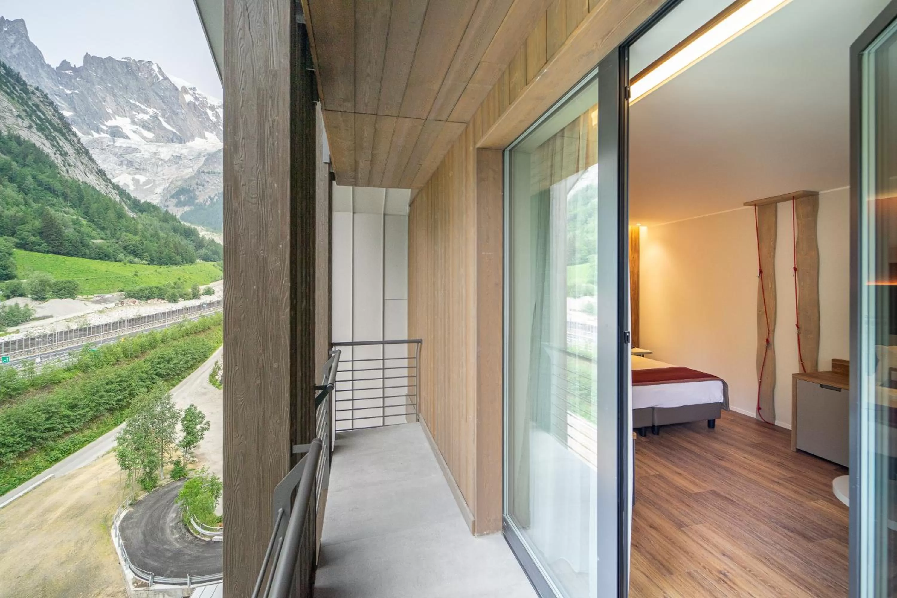 Balcony/Terrace, Bed in TH Courmayeur