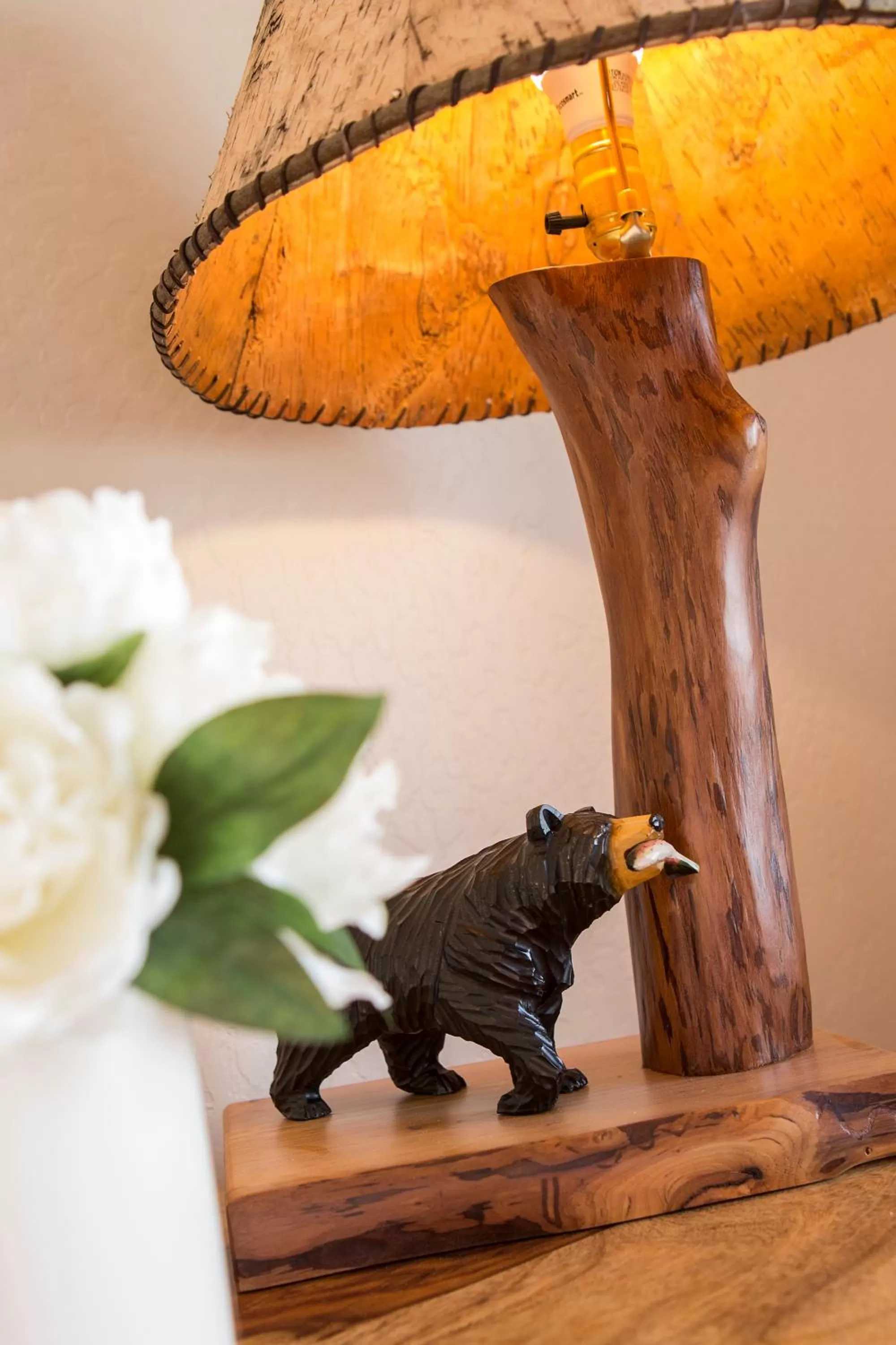 Decorative detail in Mat-Su Resort