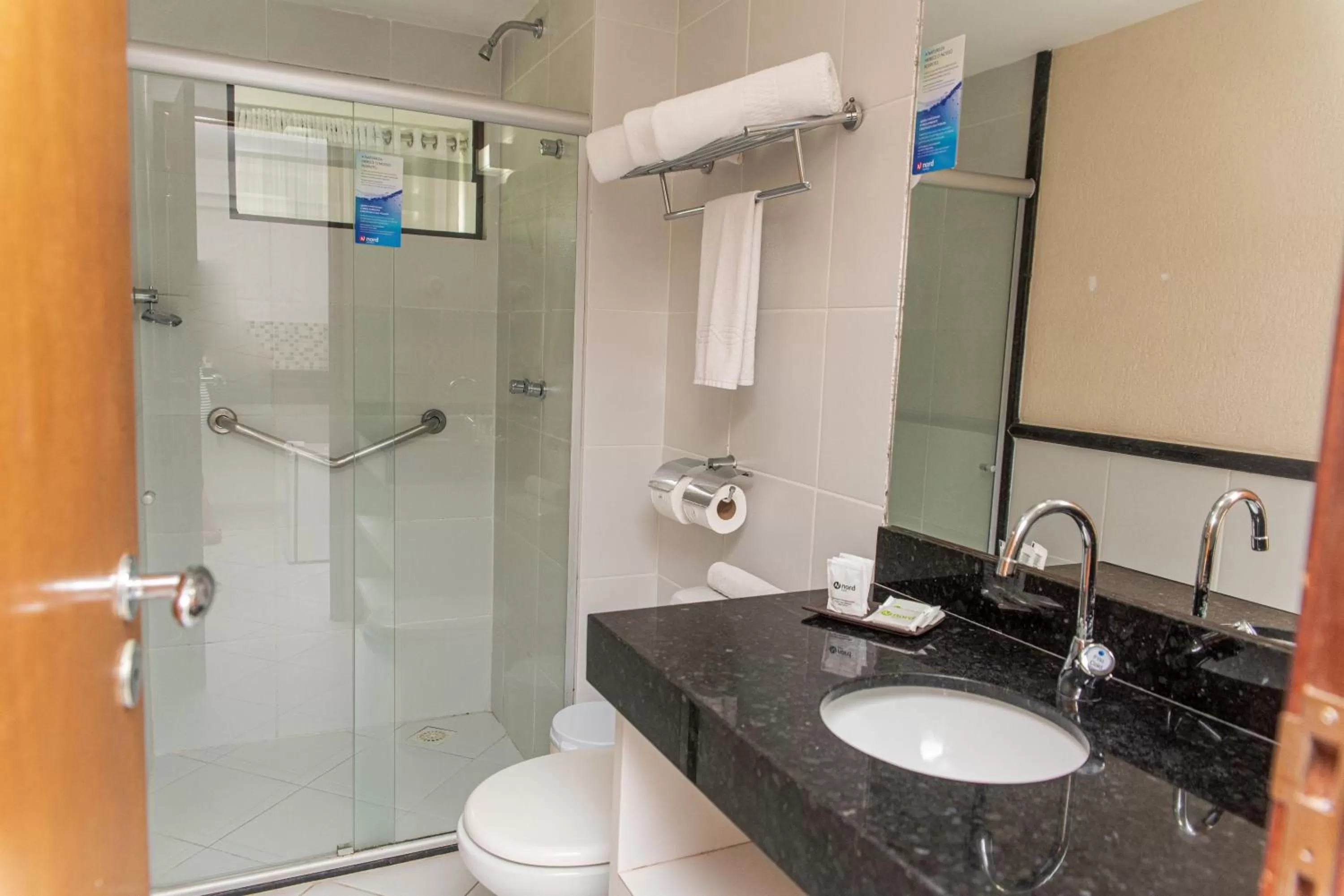 Shower in Nobile Inn Cabo Branco