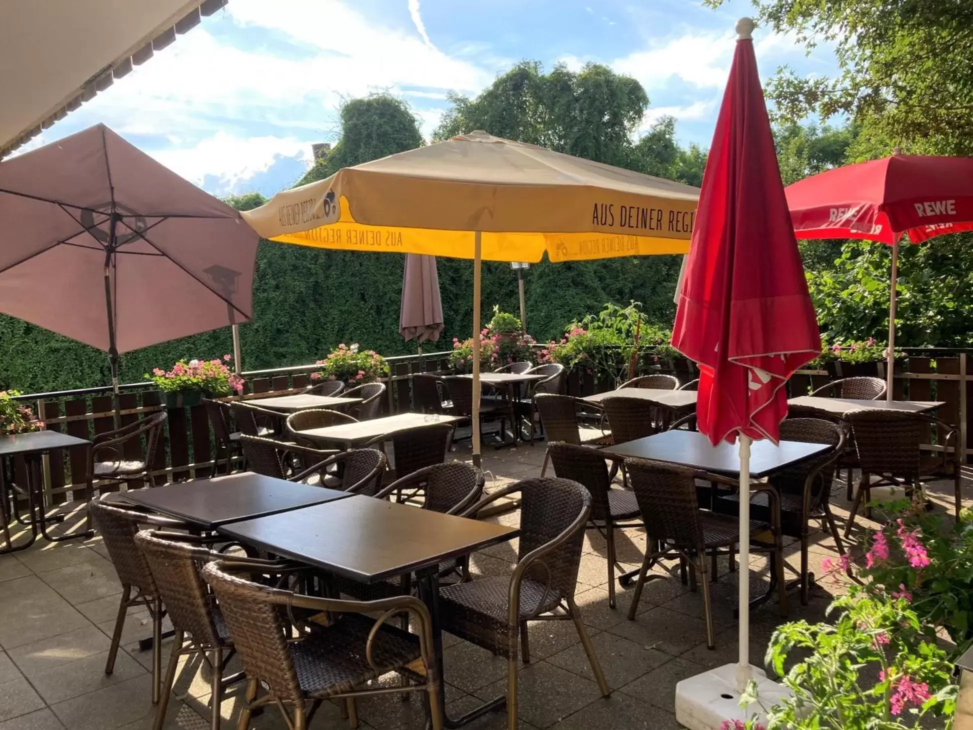 Zum Lahnfelsen Zum Lahnfelsen