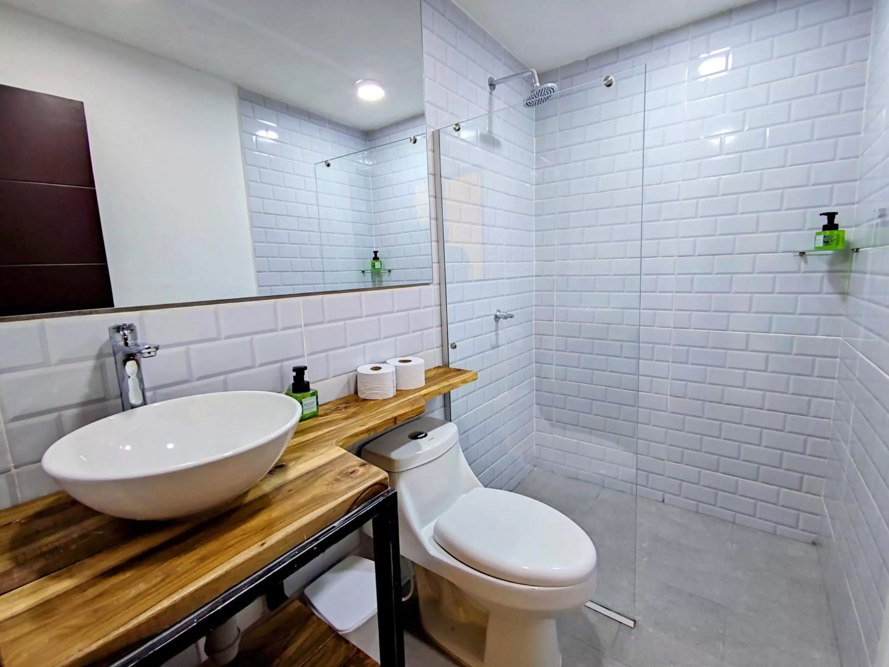 Bathroom in Bona Vida Hotel