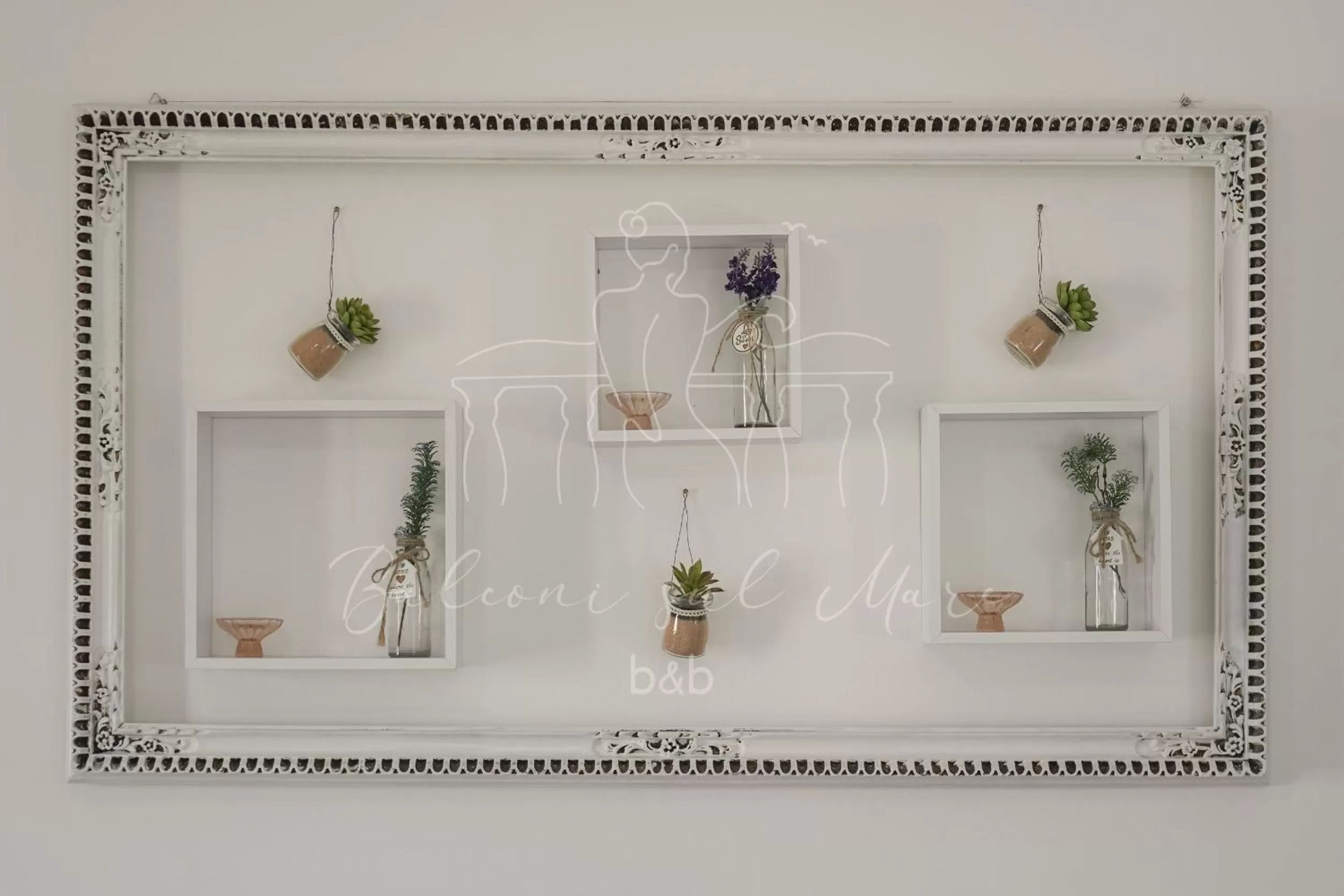 Decorative detail in Balconi sul mare