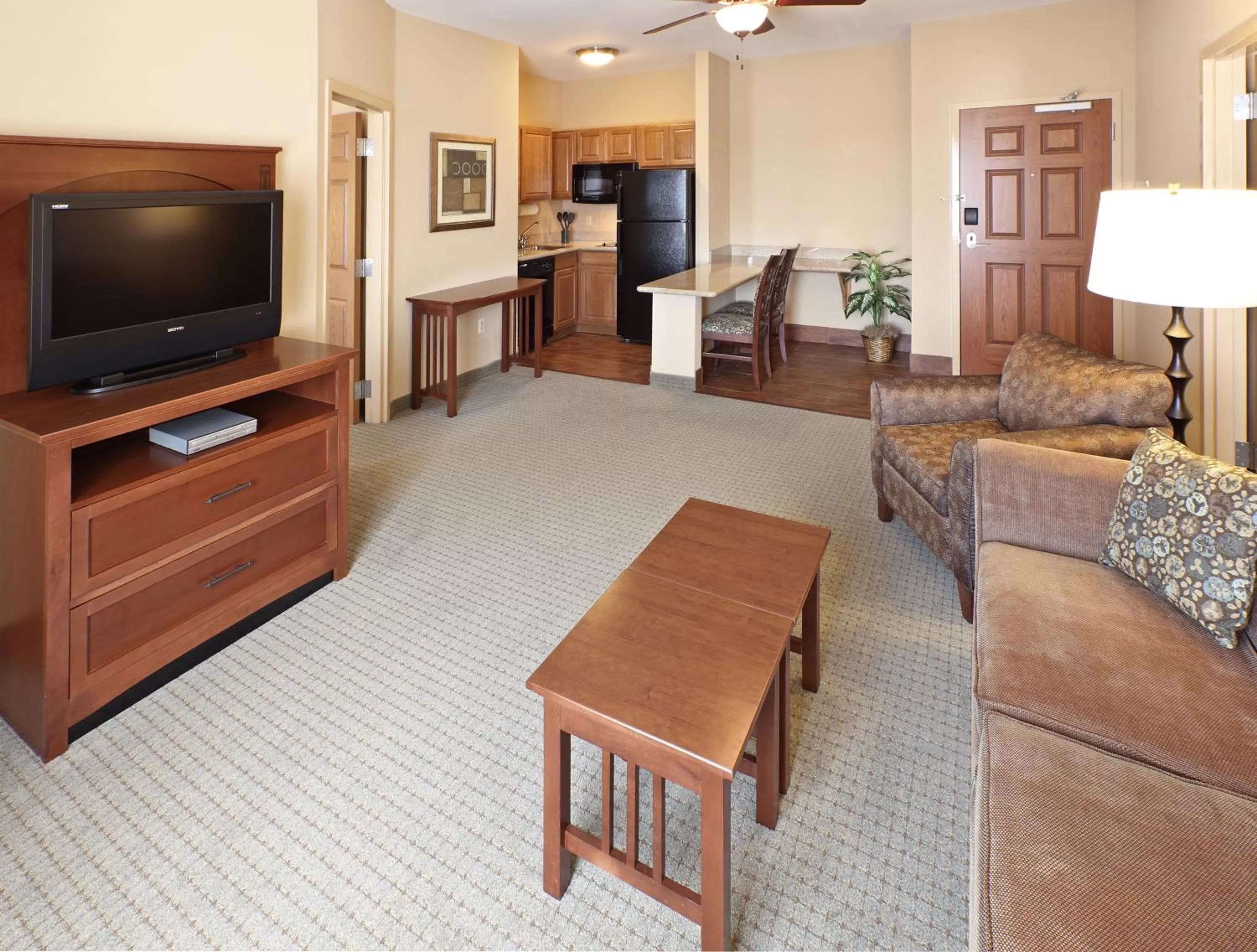 Two-Bedroom Suite in Staybridge Suites Rogers - Bentonville, an IHG Hotel