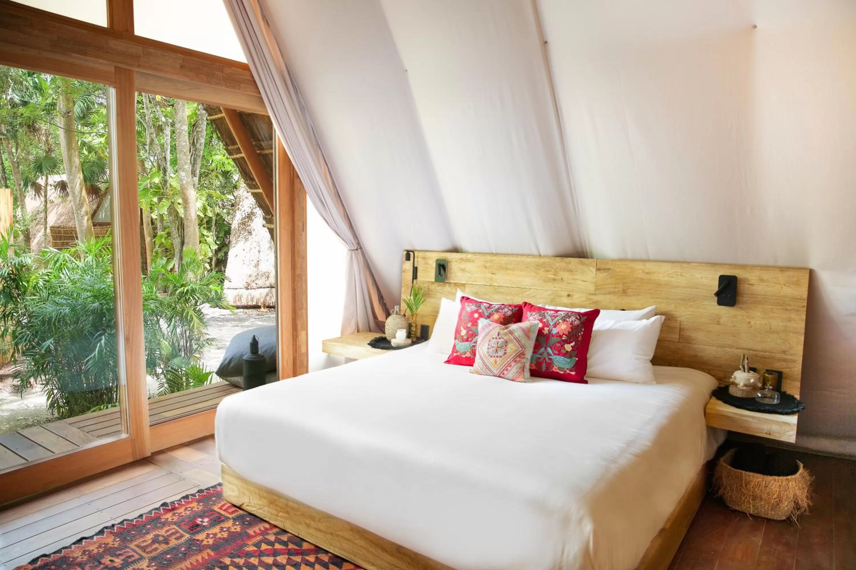 Bed in Our Habitas Bacalar - Adults Only
