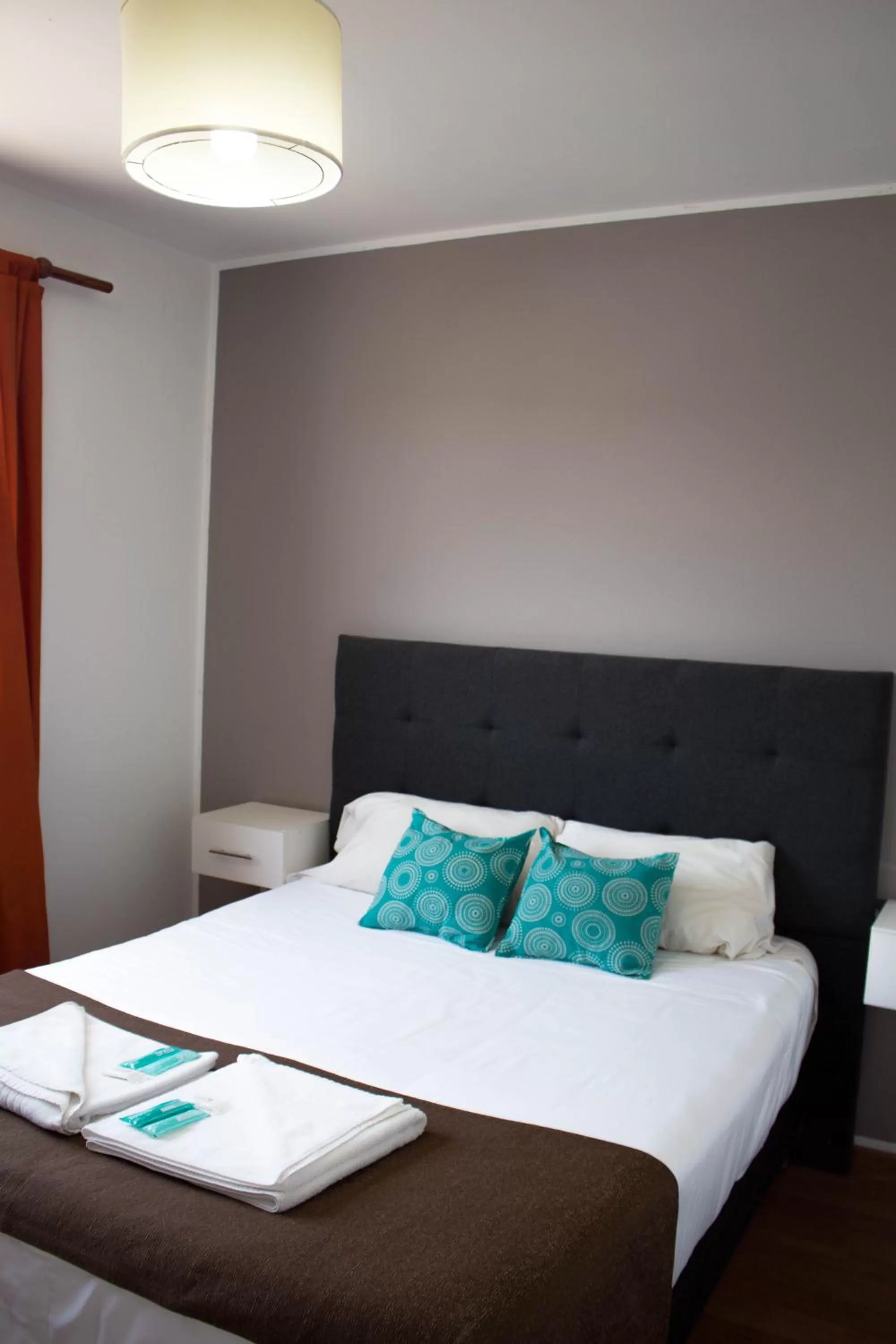 Bed in Apart Porto del Sol by CPH