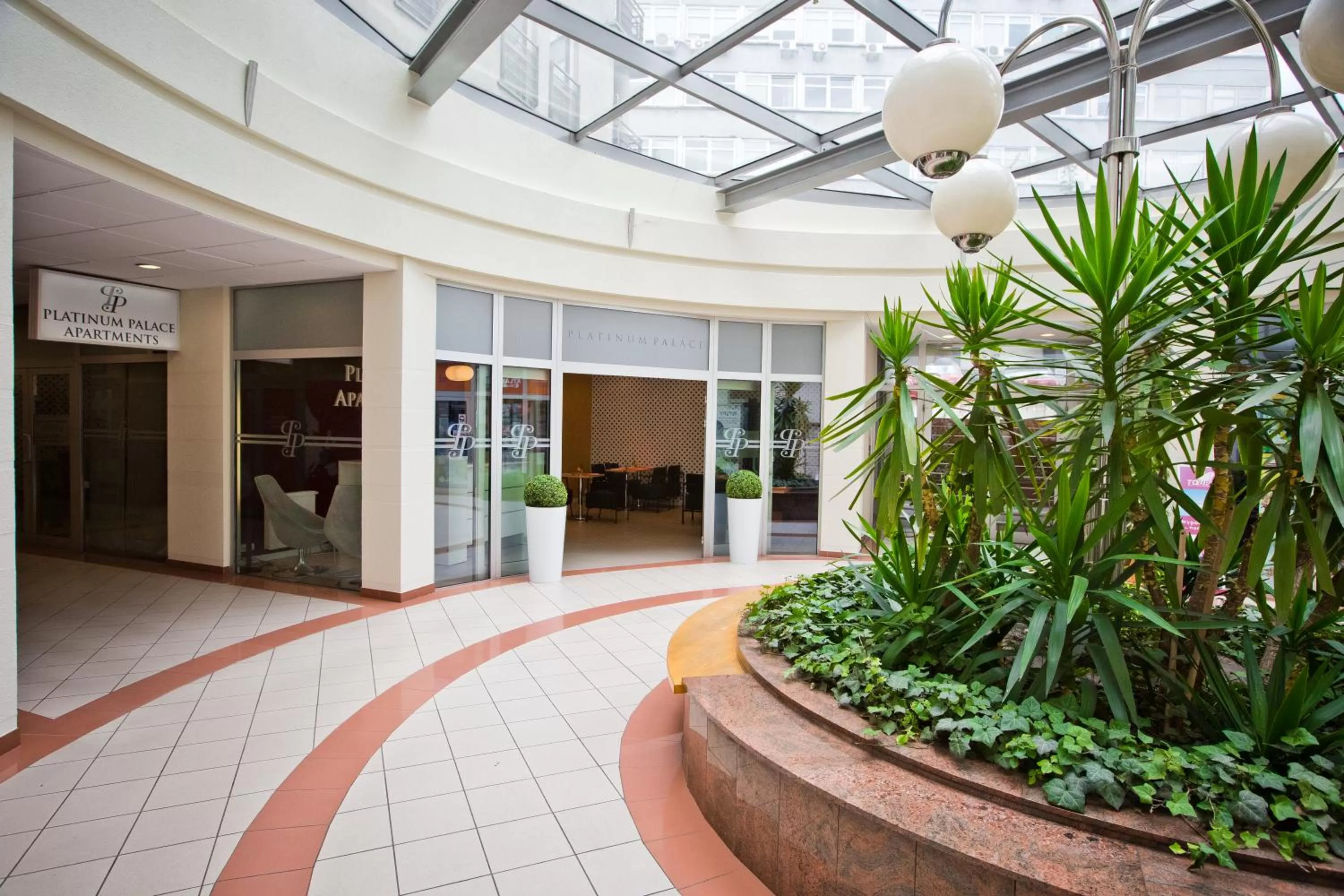 Lobby or reception in Platinum Apartments Aparthotel