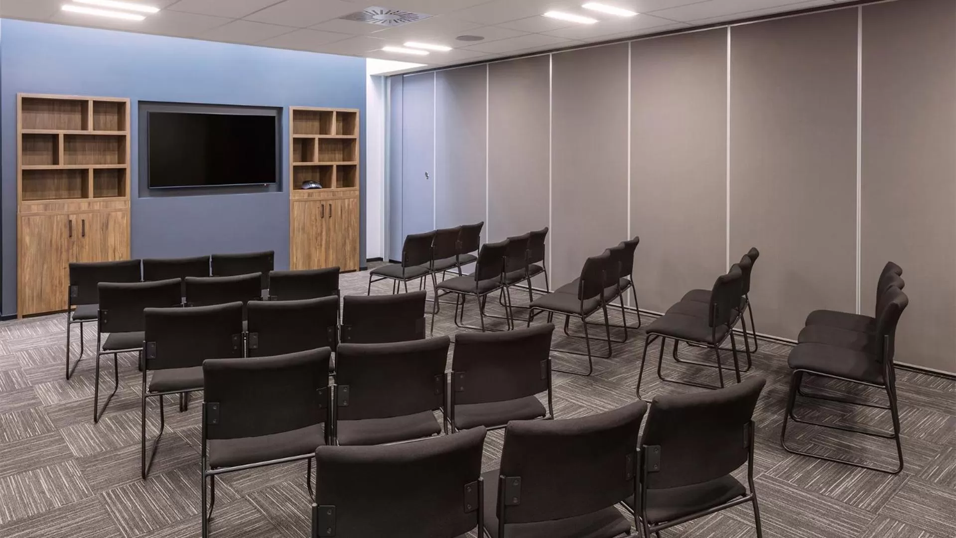 Business facilities in Oaks Wellington Hotel