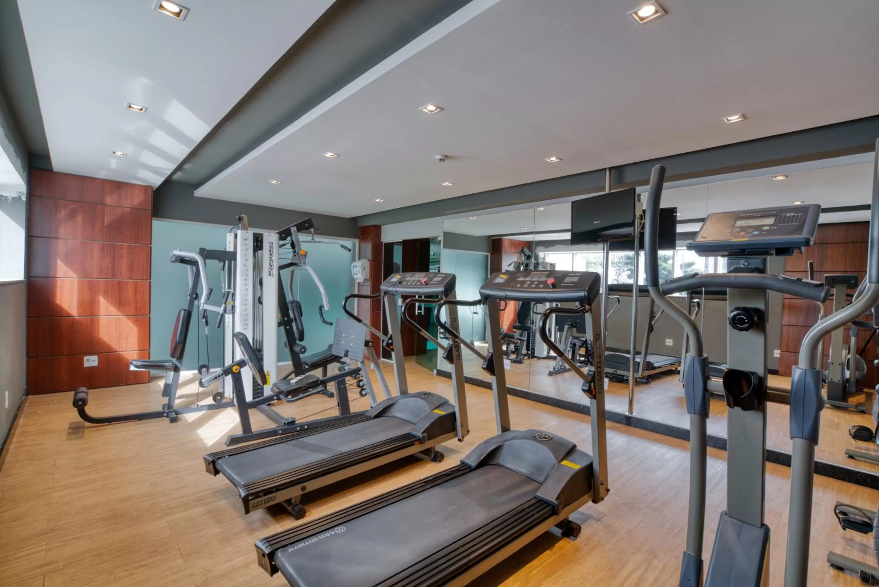 Fitness centre/facilities in Viale Tower Hotel