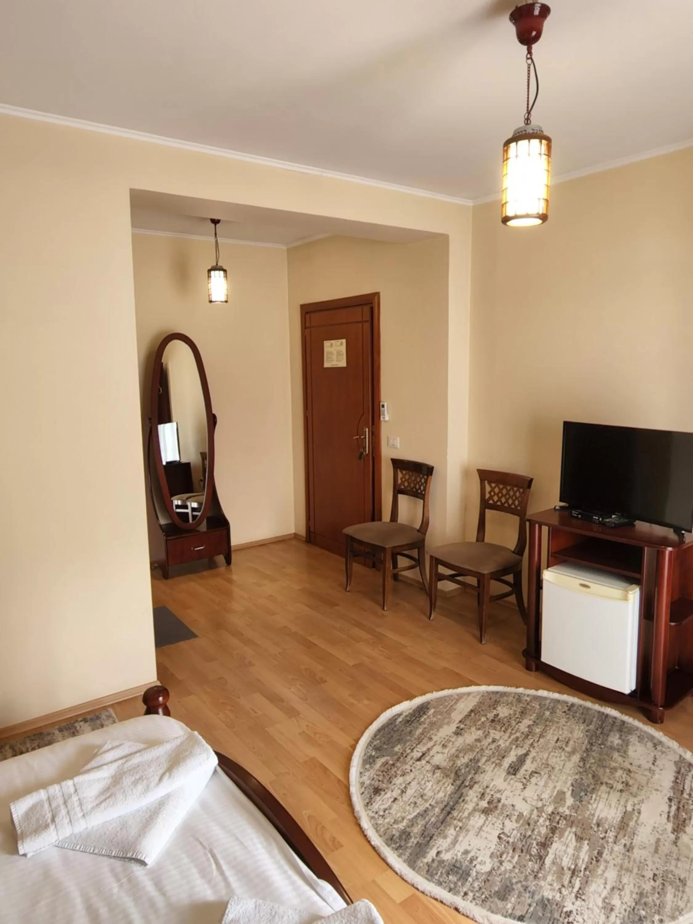 TV/Entertainment Center in Guesthouse Bimbli