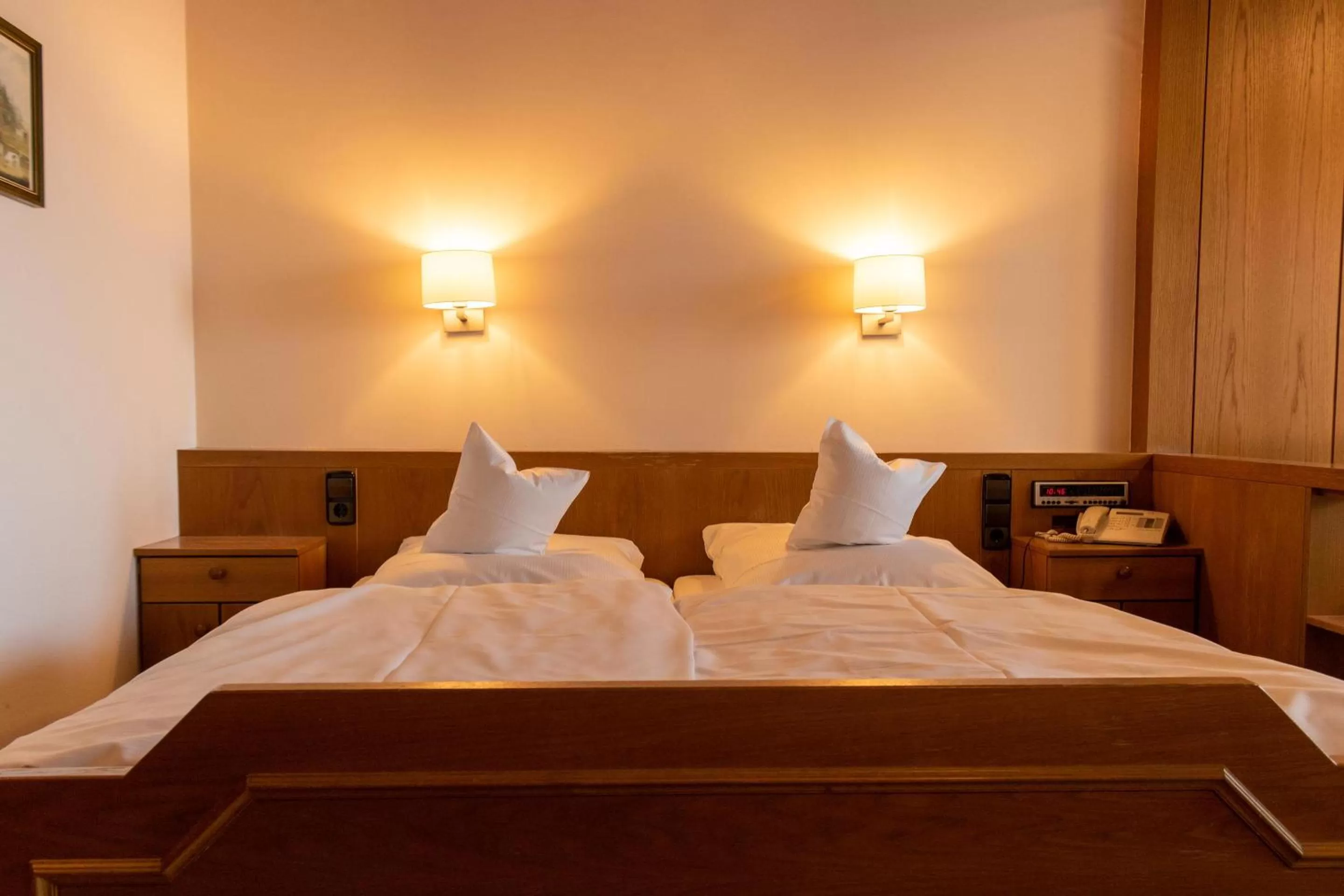 Bed in Landgasthof Hotel Hirsch