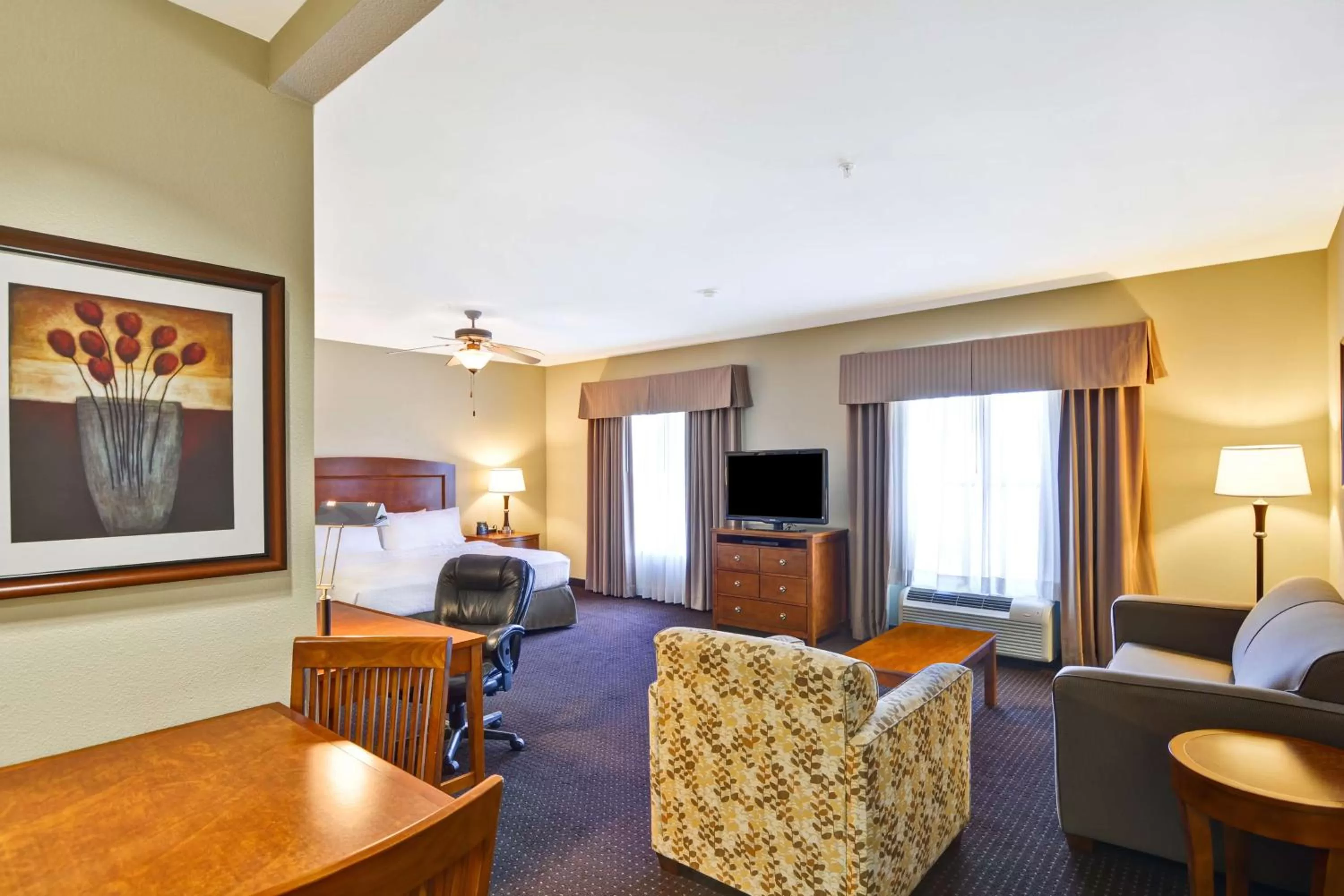 Bedroom in Homewood Suites by Hilton Houston West-Energy Corridor