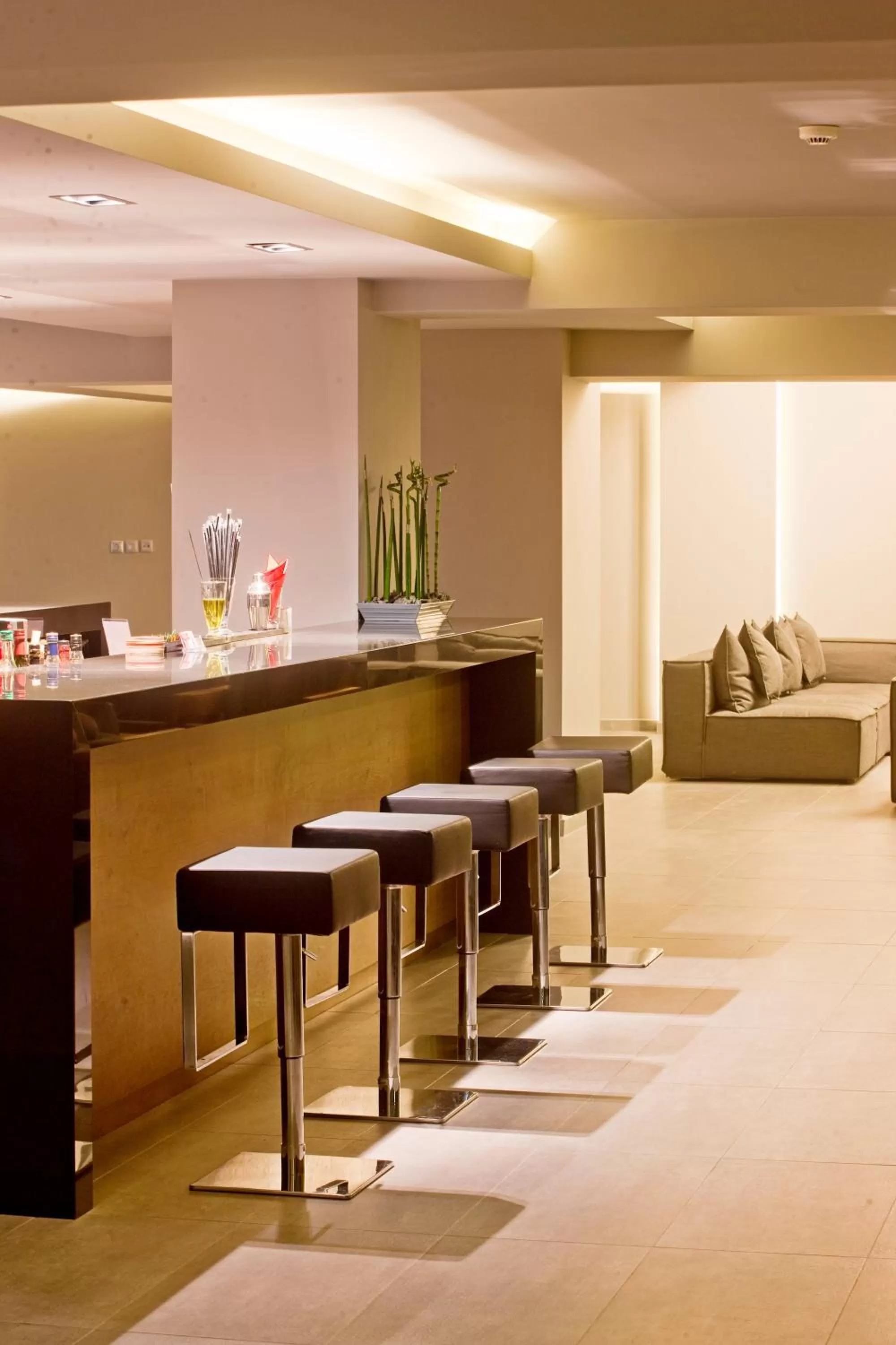 Lounge or bar in Oktober Downtown Boutique Hotel