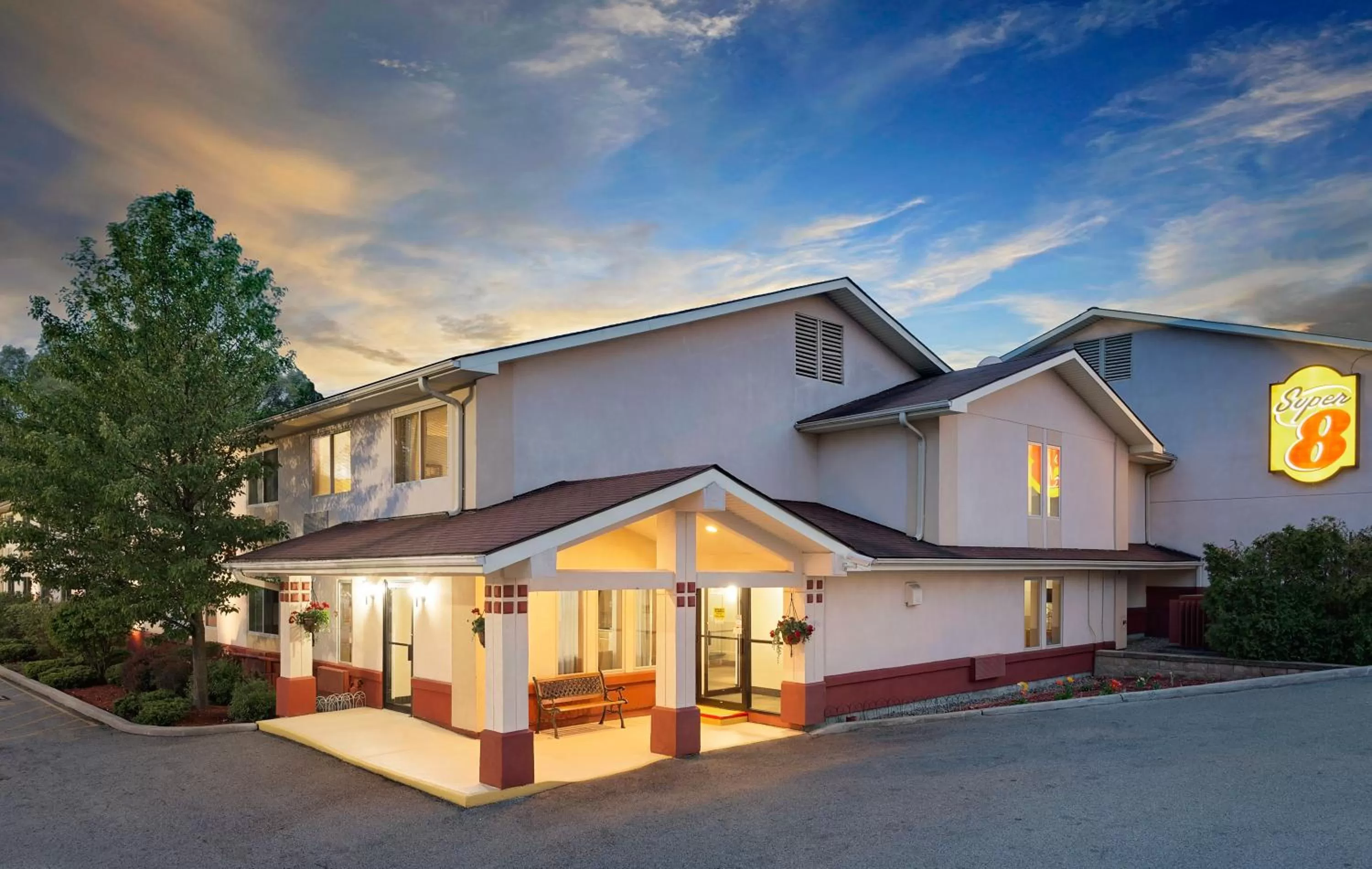 Night in Super 8 by Wyndham Newburgh/West Point Stewart Intl Airport