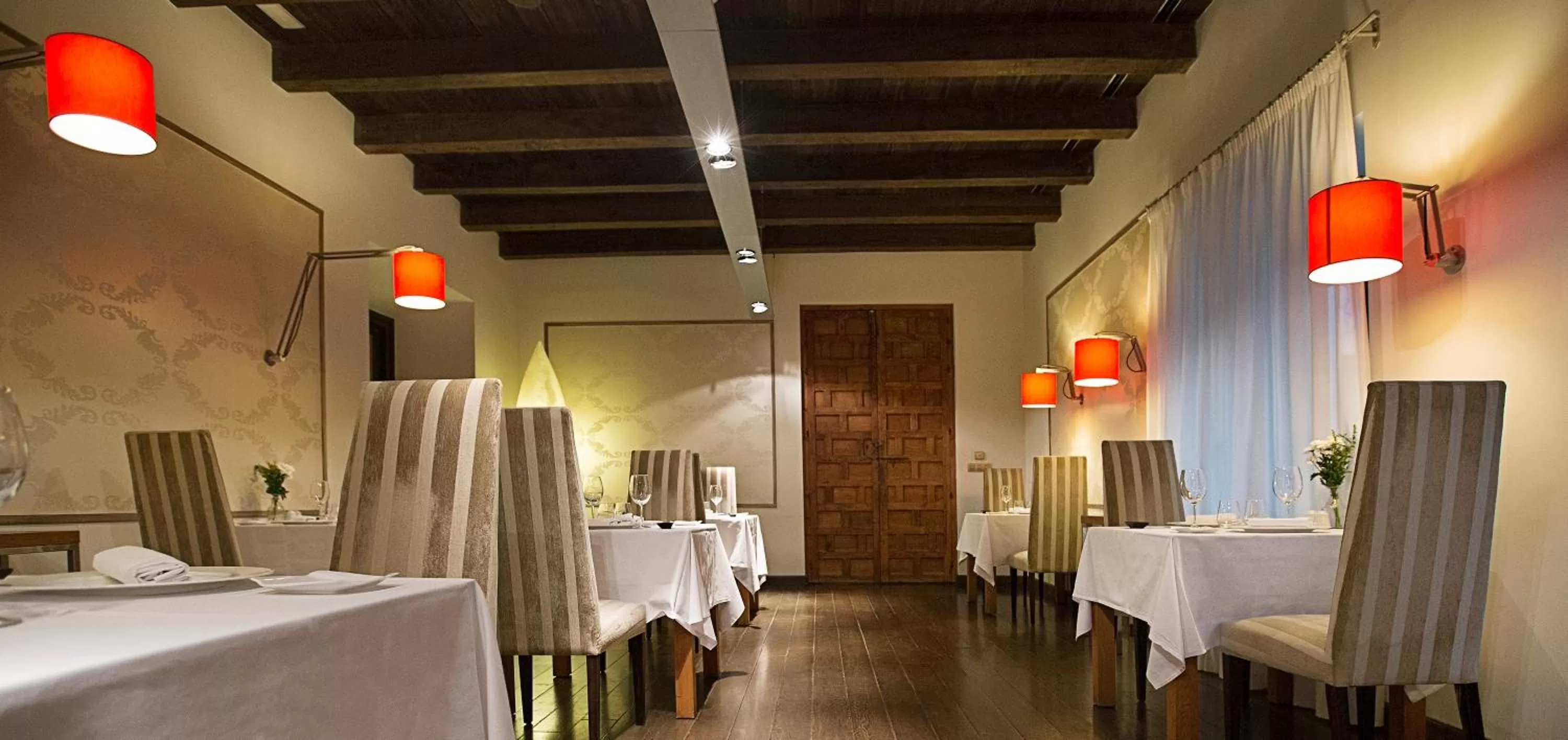 Lunch, Bed in Hospes Palacio del Bailio, a Member of Design Hotels