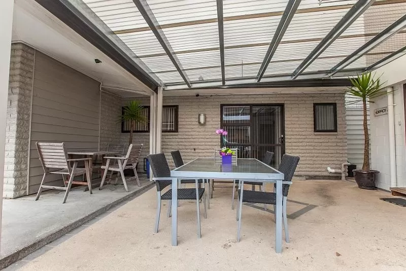 Area and facilities in Parkview Motor Inn