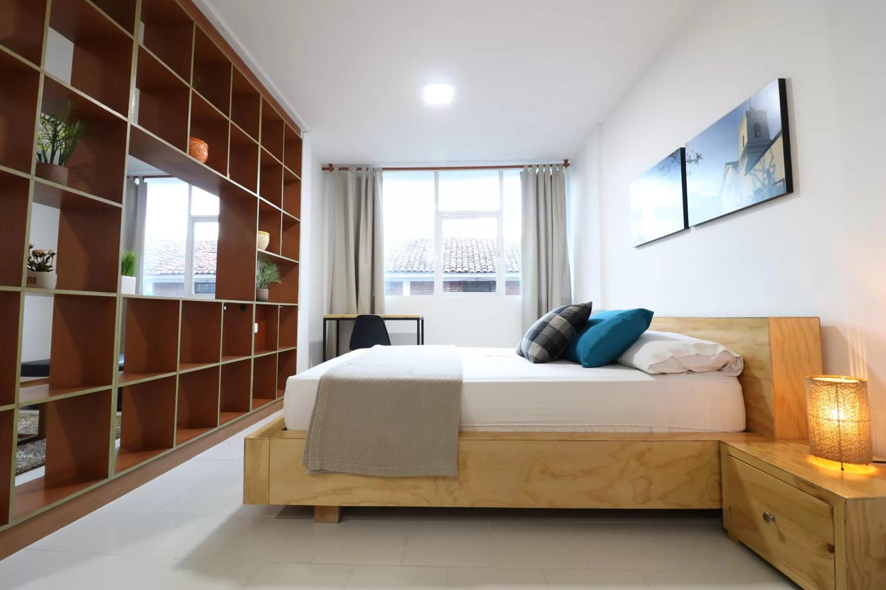 Bedroom in 554 Apartments