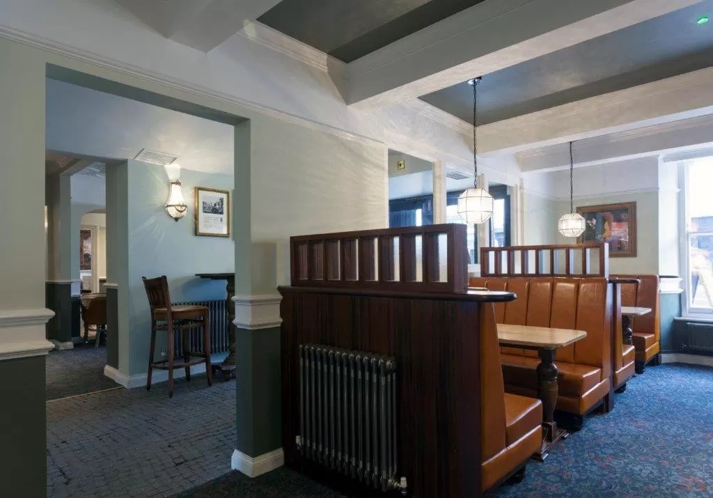 Restaurant/places to eat in The Greyhound Wetherspoon