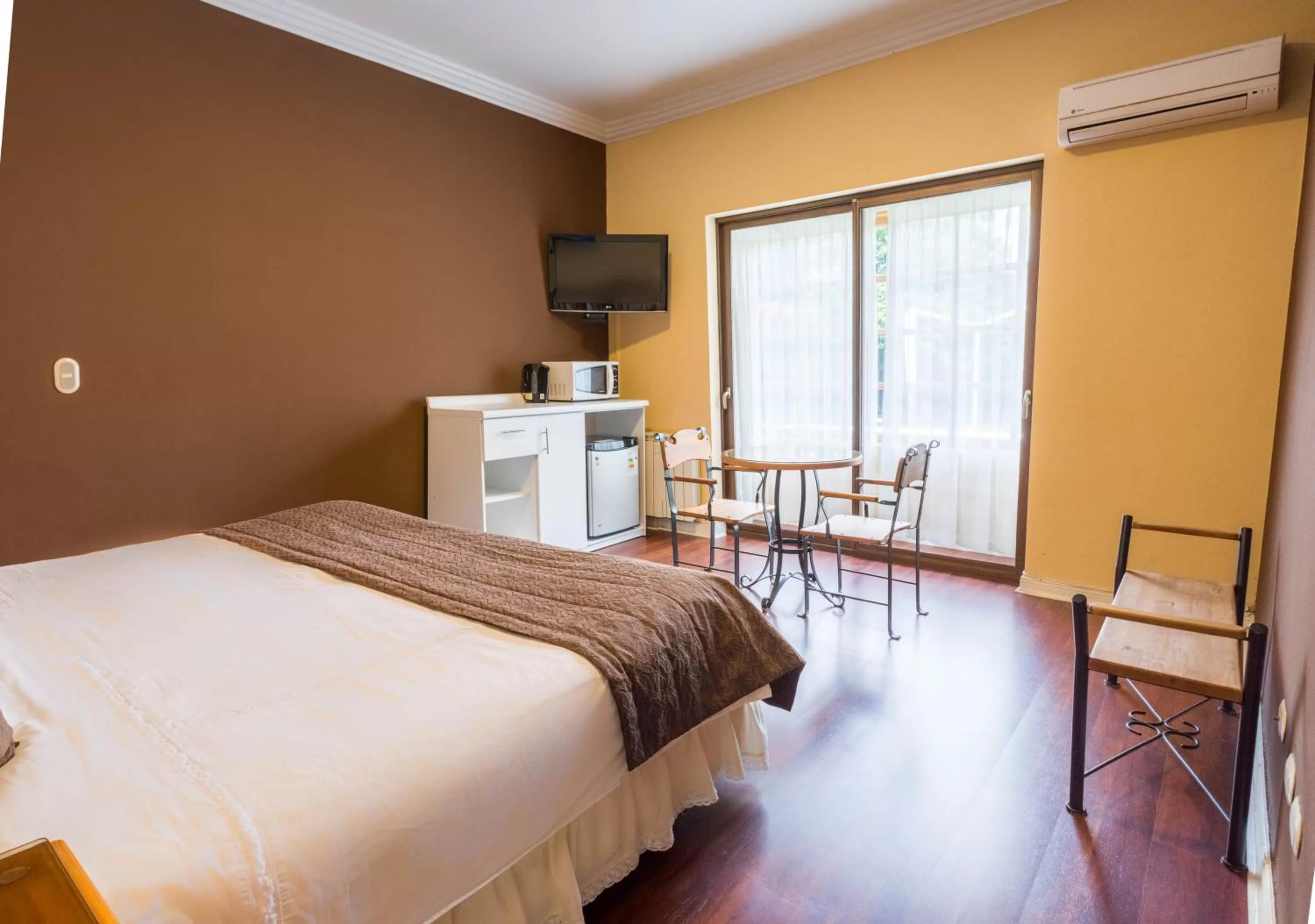 Bed in Hotel Inti Kuyen Plaza