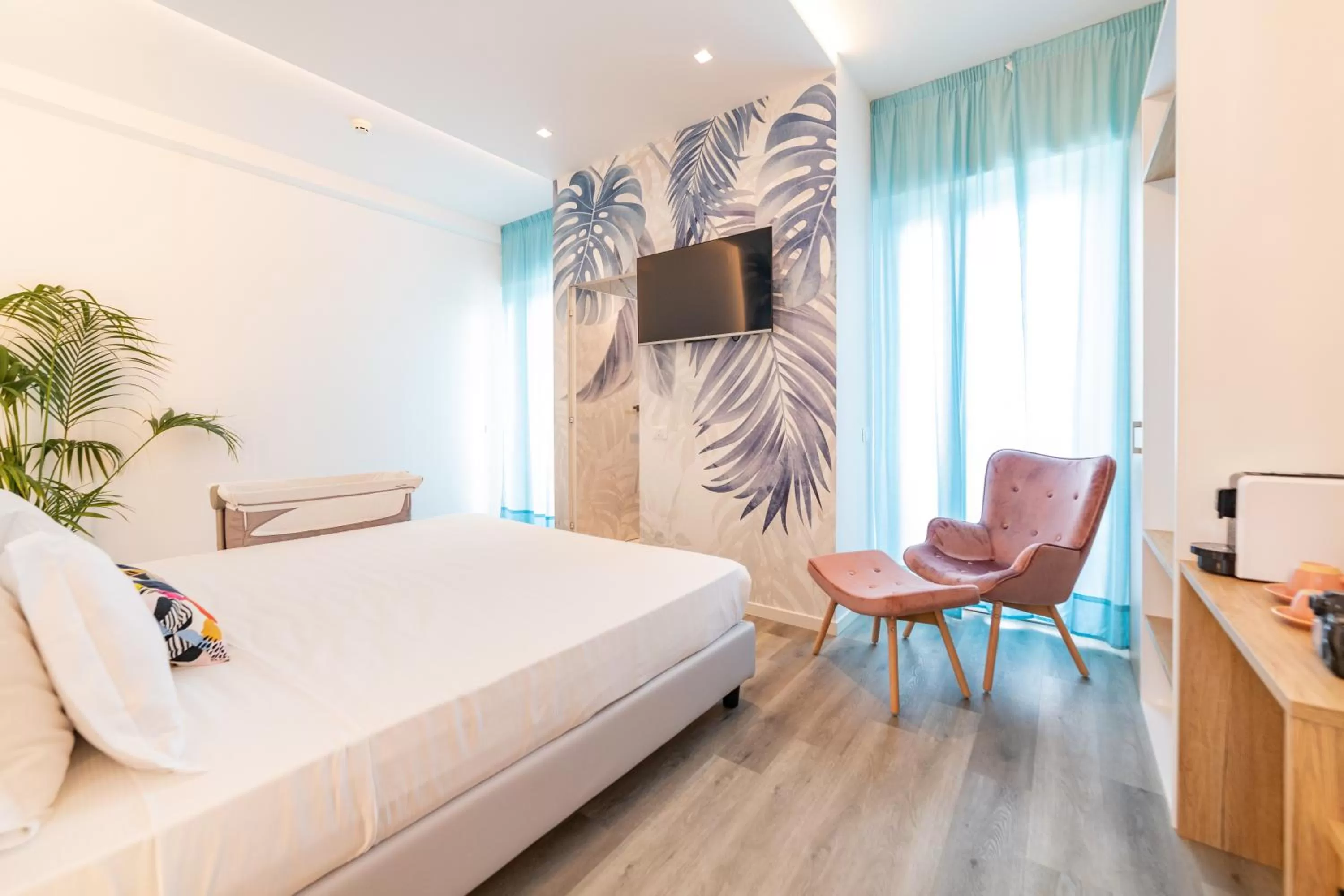 Bedroom, Bed in Hotel Majorca