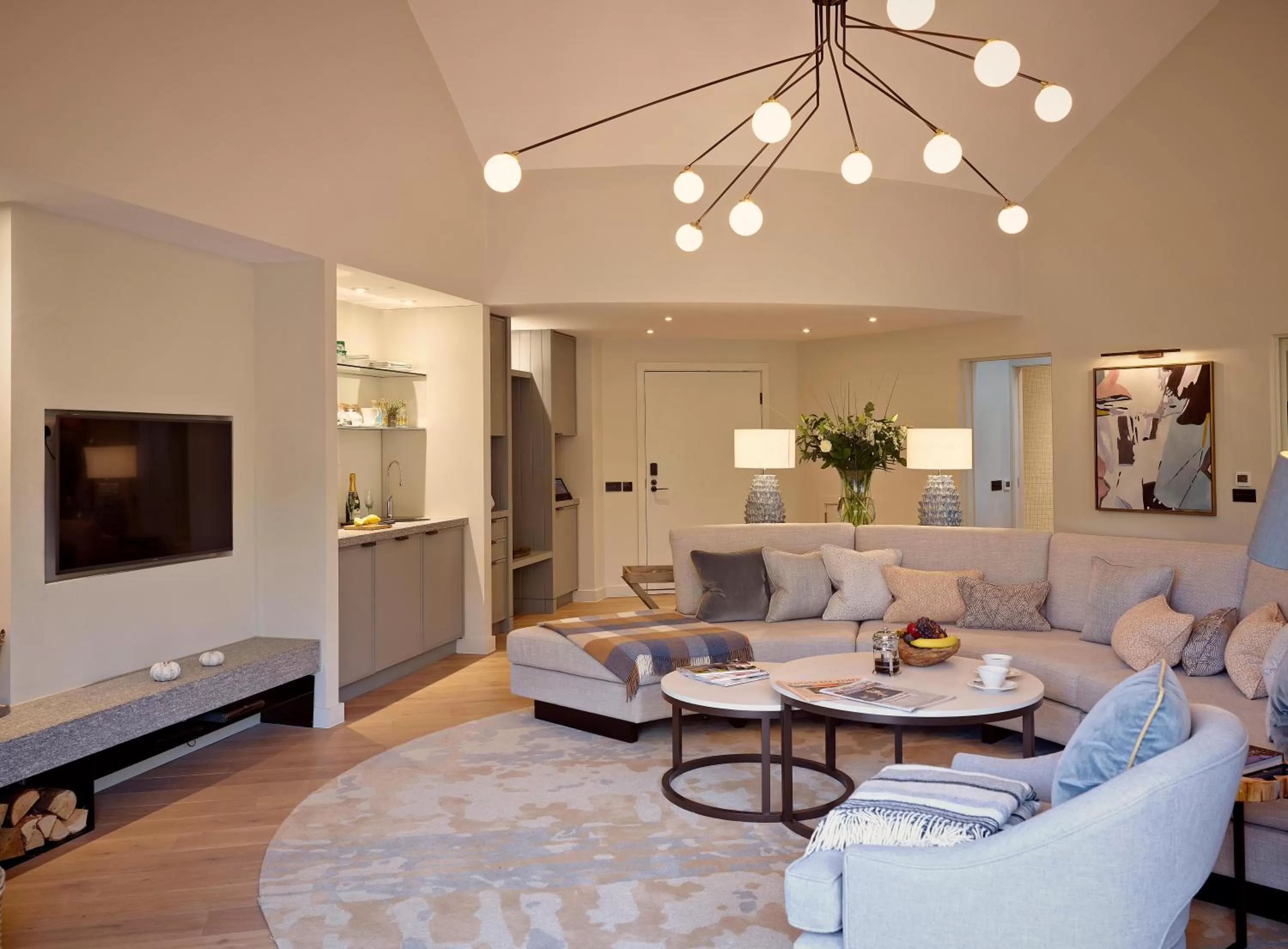 Living room in Chewton Glen Hotel - an Iconic Luxury Hotel