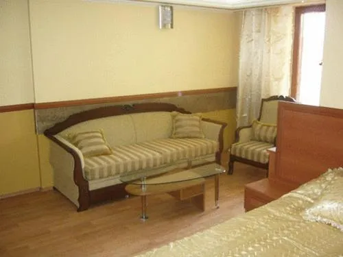 Bed in California Hotel