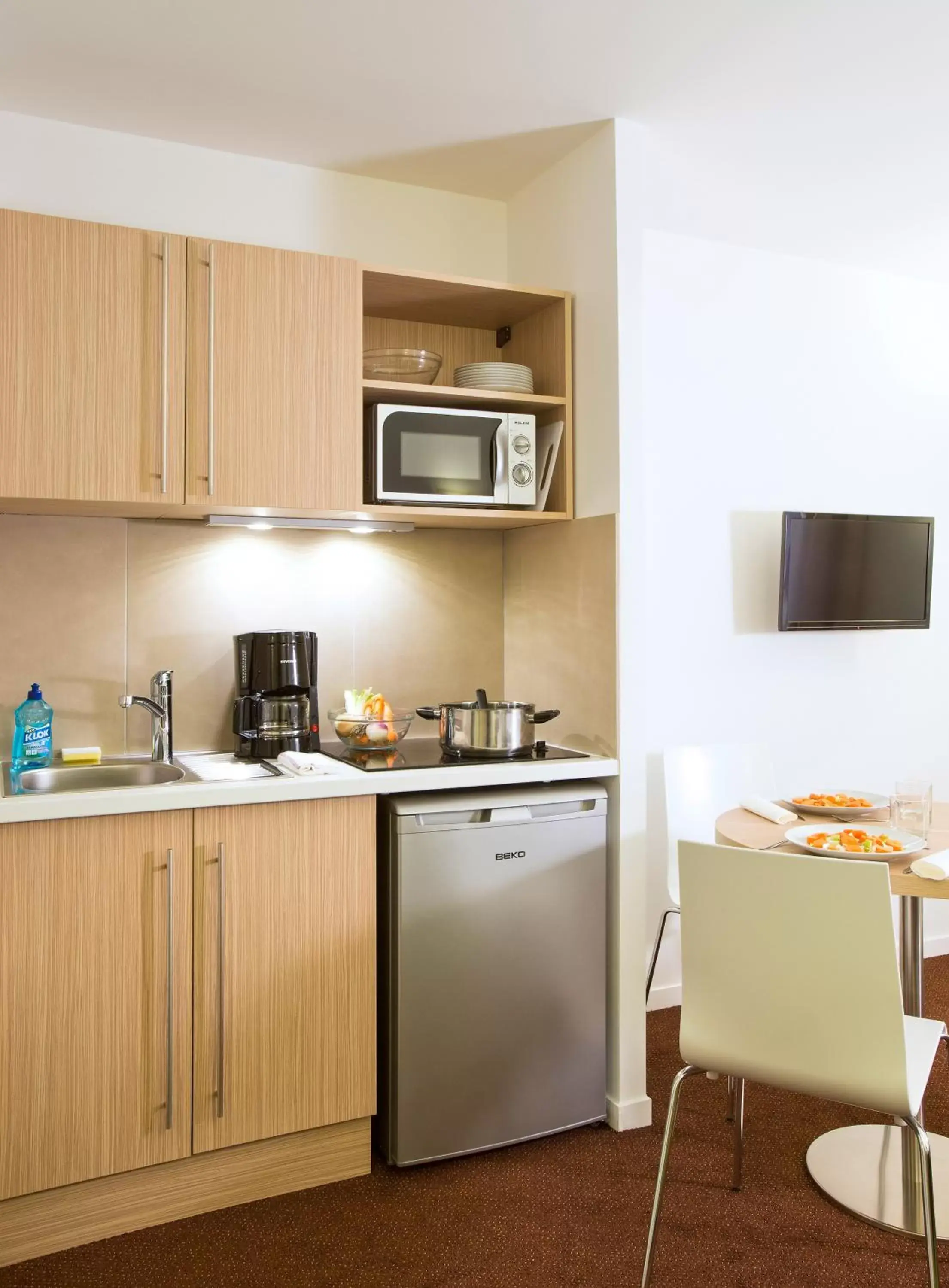One-Bedroom Apartment (4 people) in Aparthotel Adagio Access Le Havre Les Docks One-Bedroom Apartment (4 people) in Aparthotel Adagio Access Le Havre Les Docks