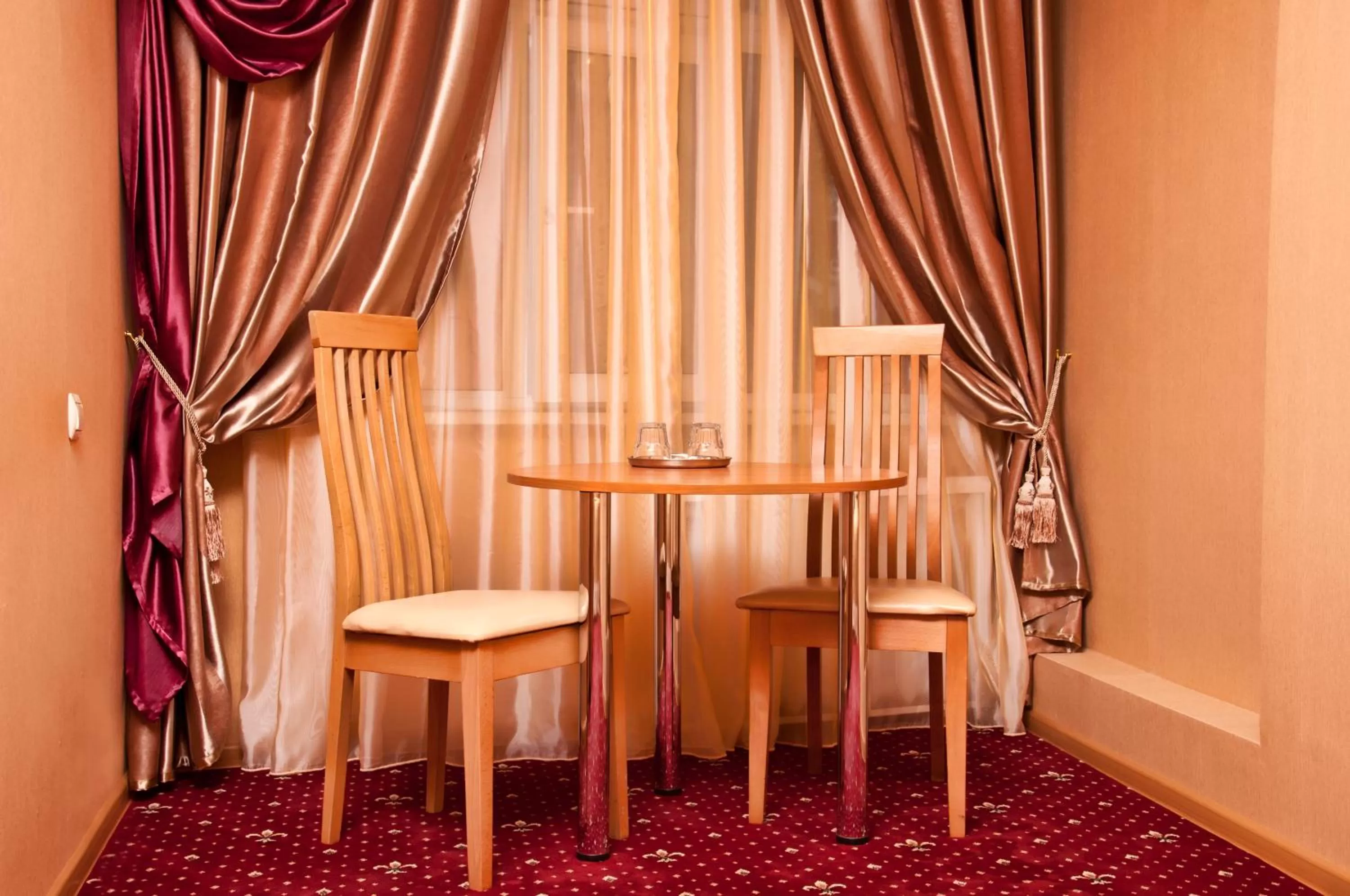 Dining area, Seating Area in Lermontovskiy Hotel