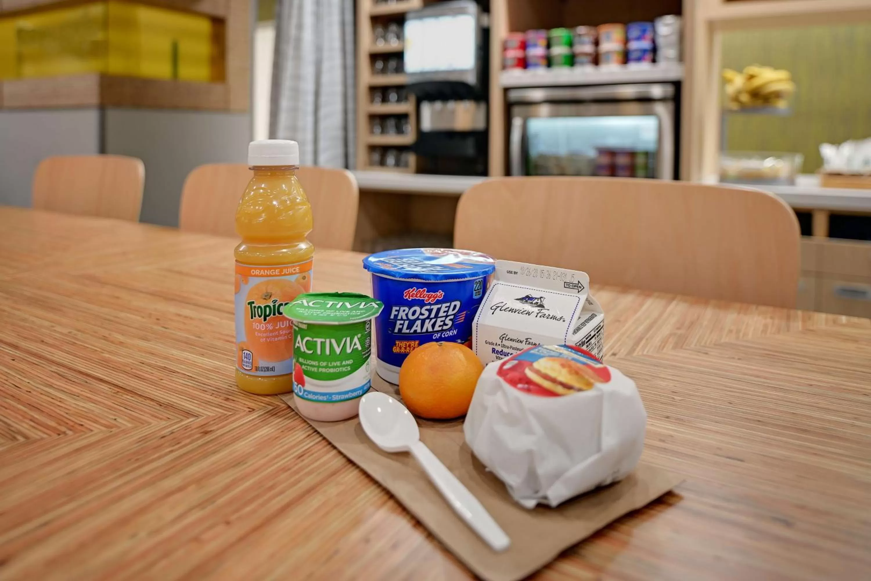 Breakfast in Home2 Suites By Hilton Temple