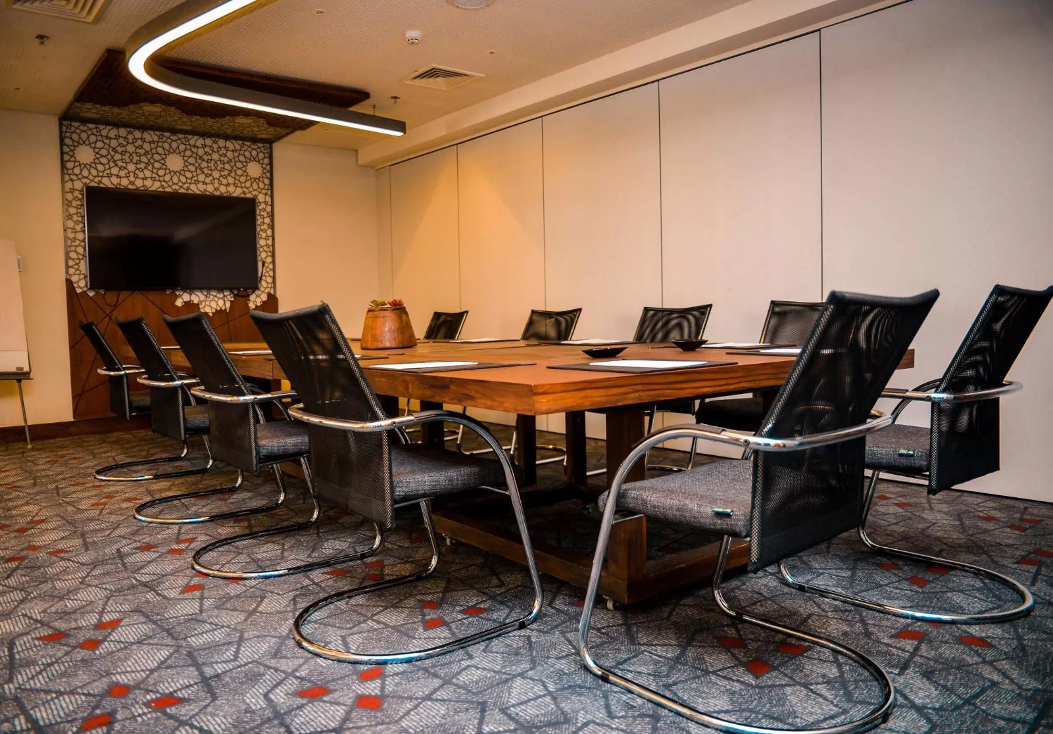 Meeting/conference room in Crowne Plaza - Dar Es Salaam by IHG