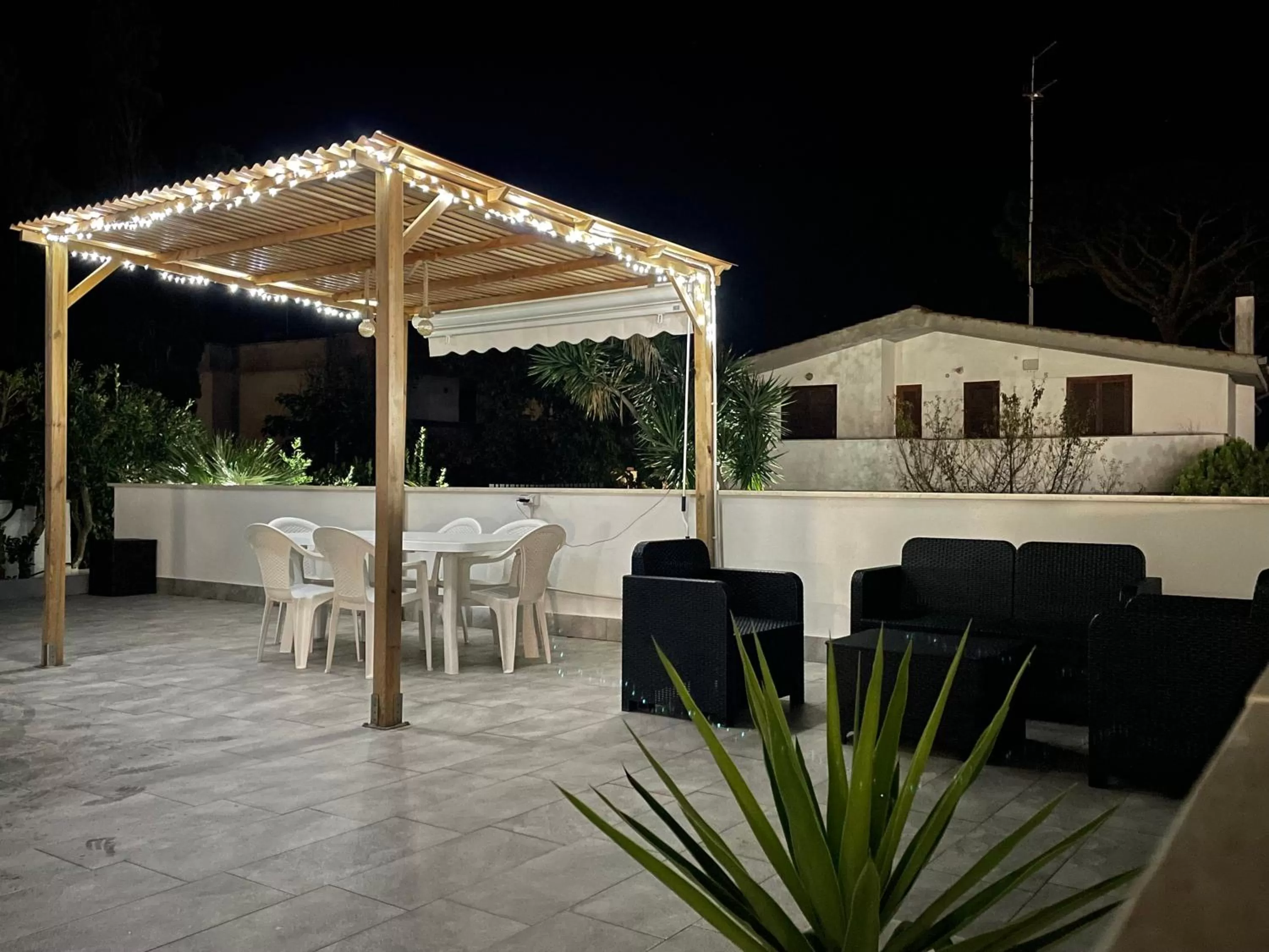 Property building in Villa Kinga