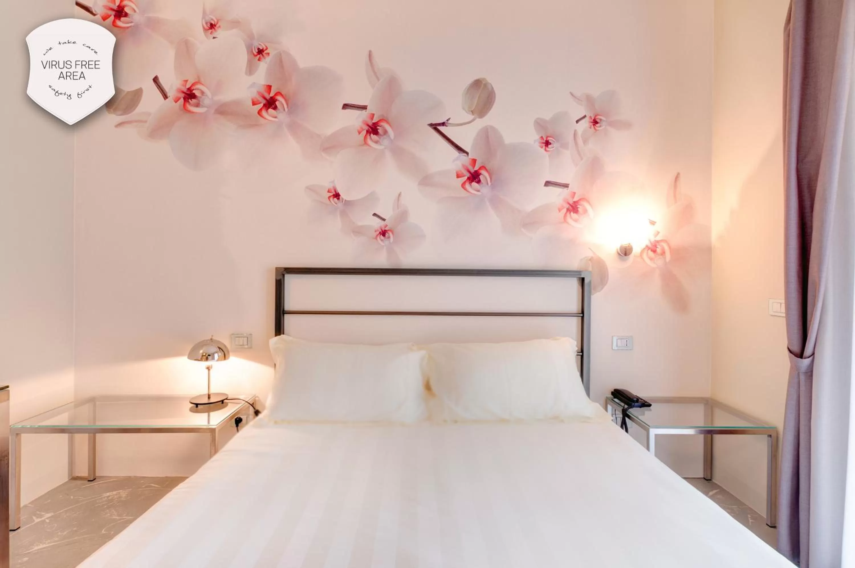 Bed in Il Convento Dei Fiori Di Seta