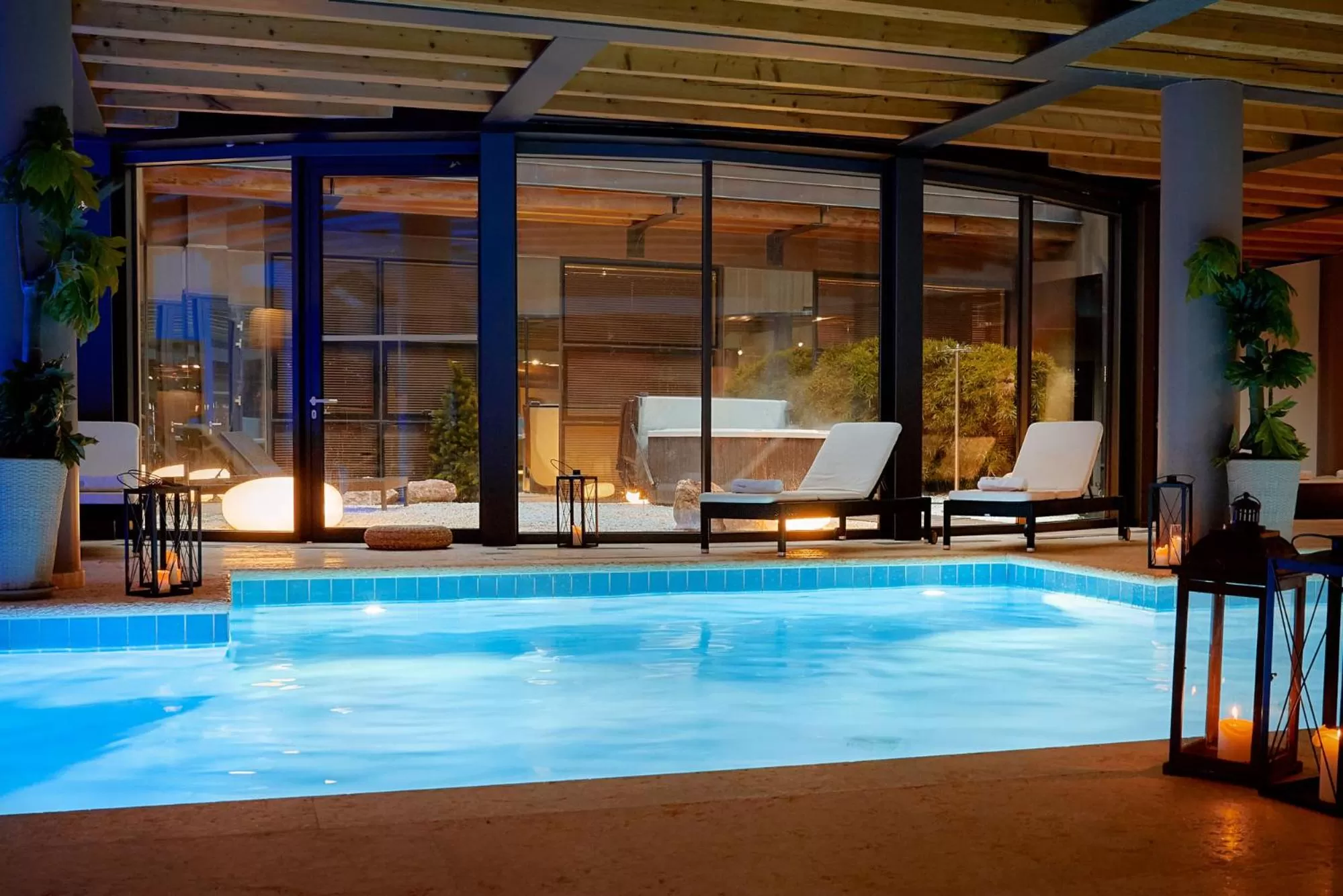 Swimming pool in Hotel Veronesi La Torre
