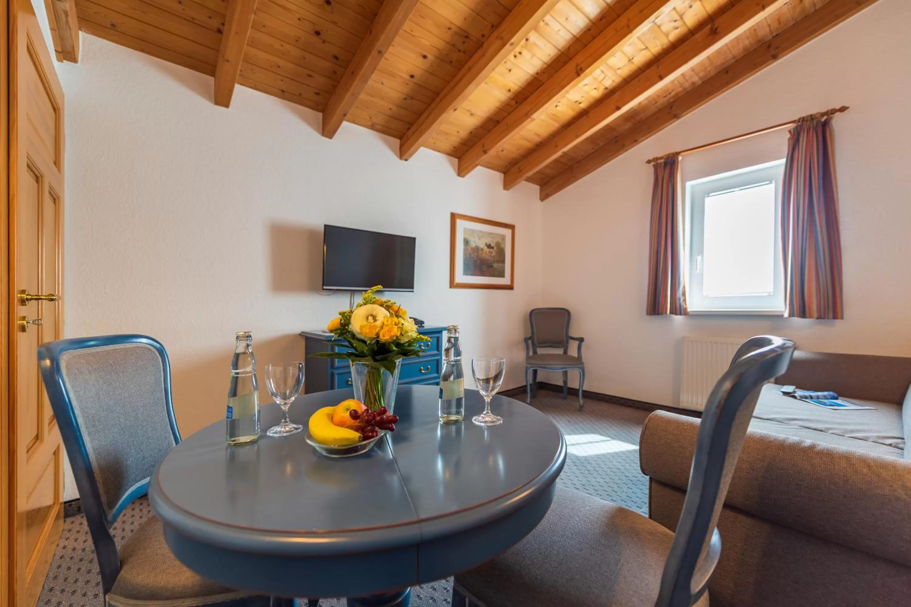 Photo of the whole room, Dining Area in Hotel Garni Getreuer Eckart
