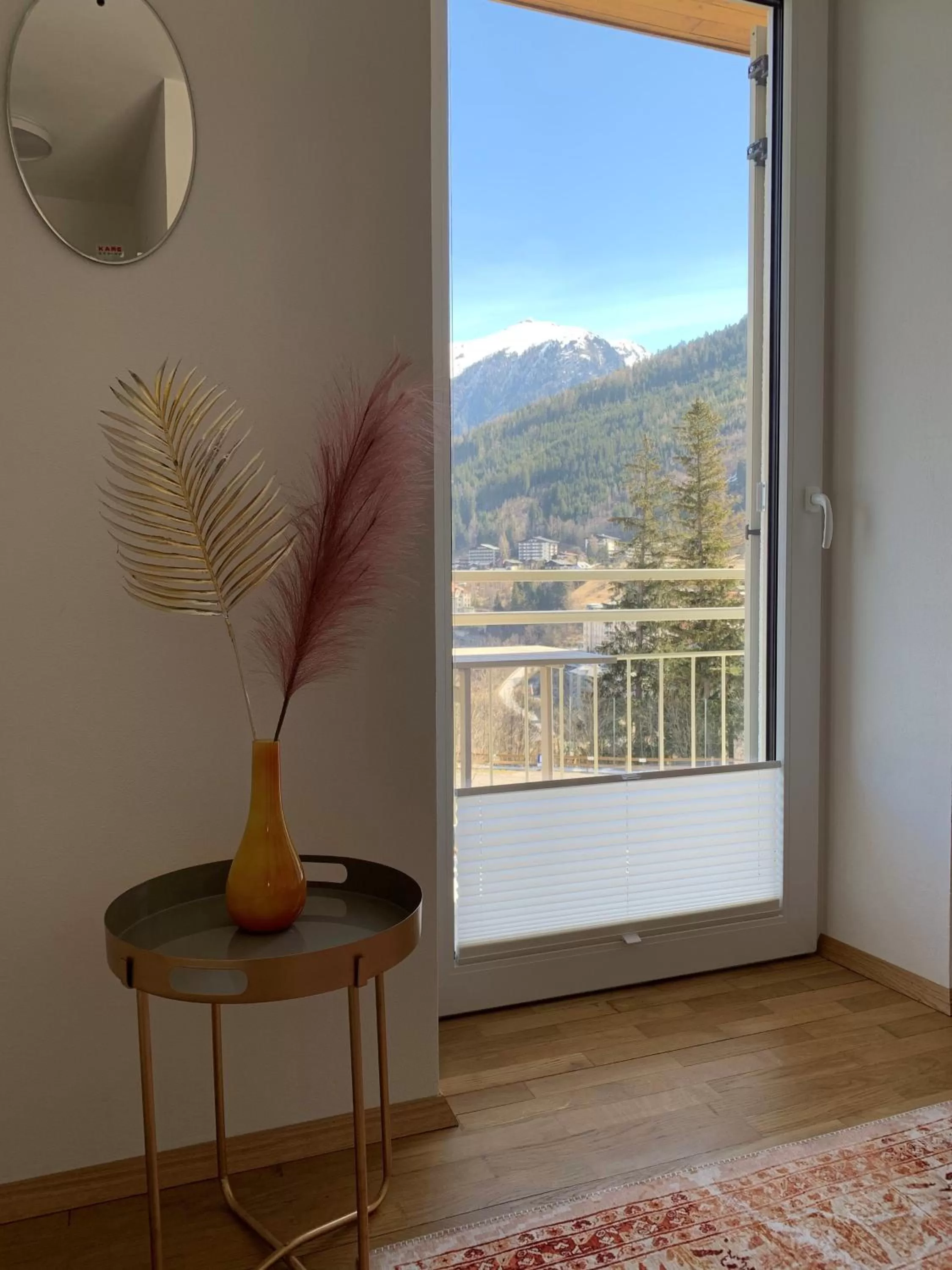 Dining area, Mountain View in Nefer, Haus