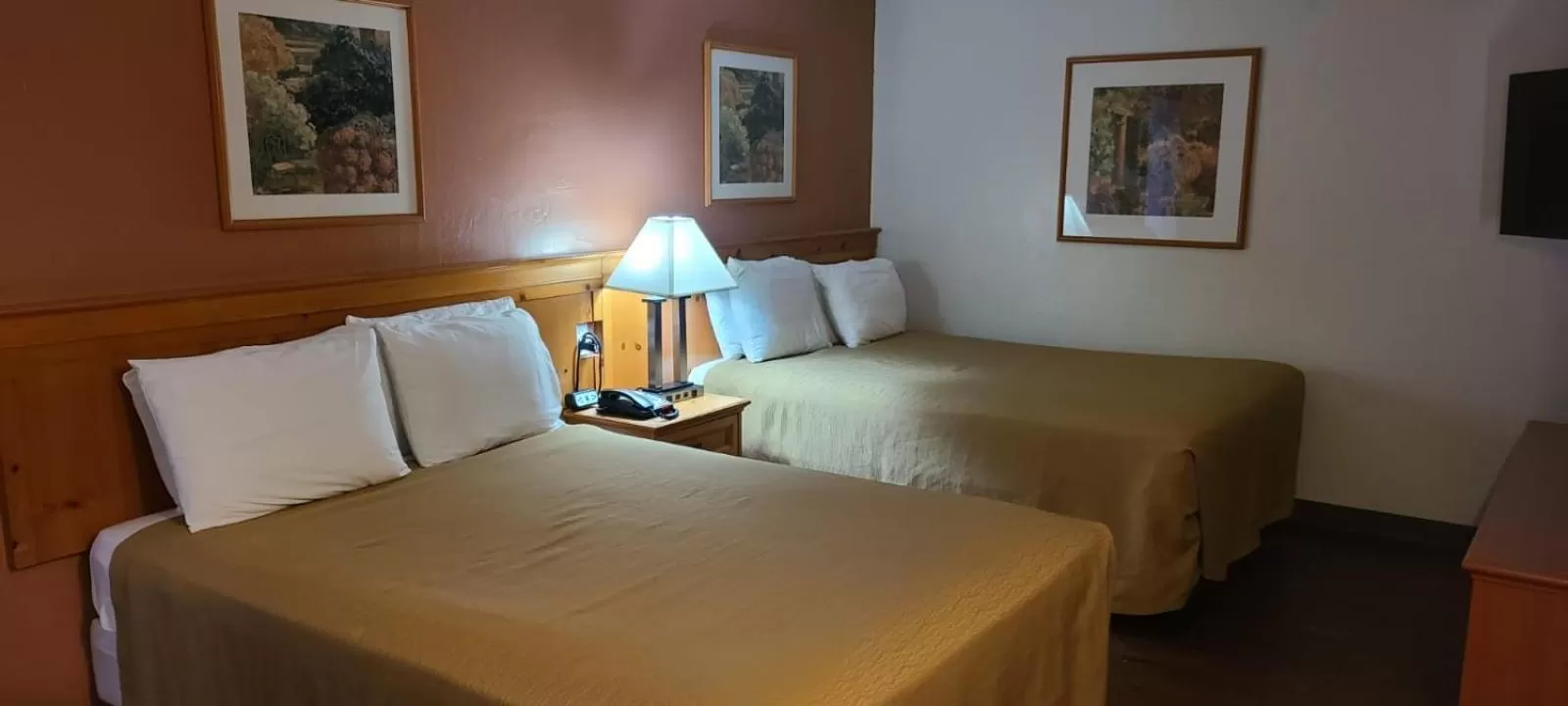 Room Photo in Drift Inn, LLC