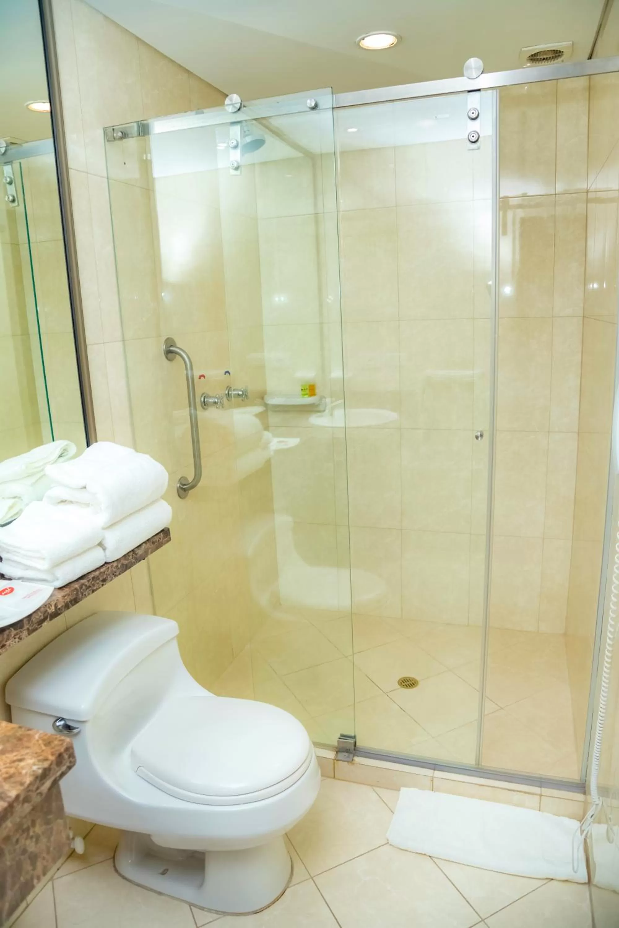 Bathroom in Best Western Plus Hotel Sandiego