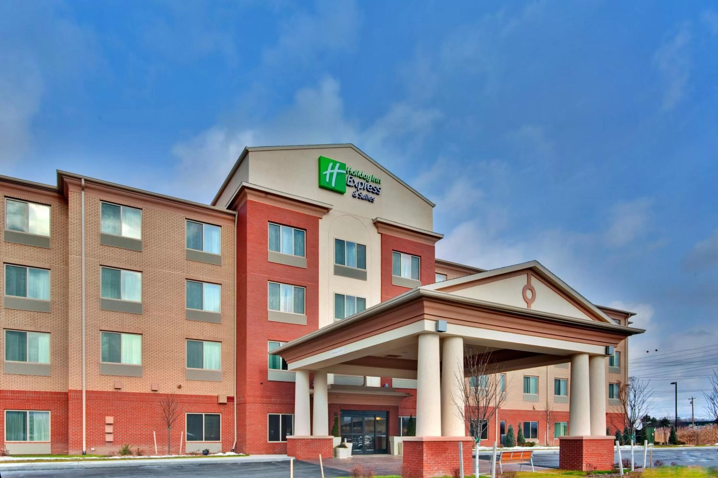 Holiday Inn Express & Suites Dewitt - Syracuse by IHG