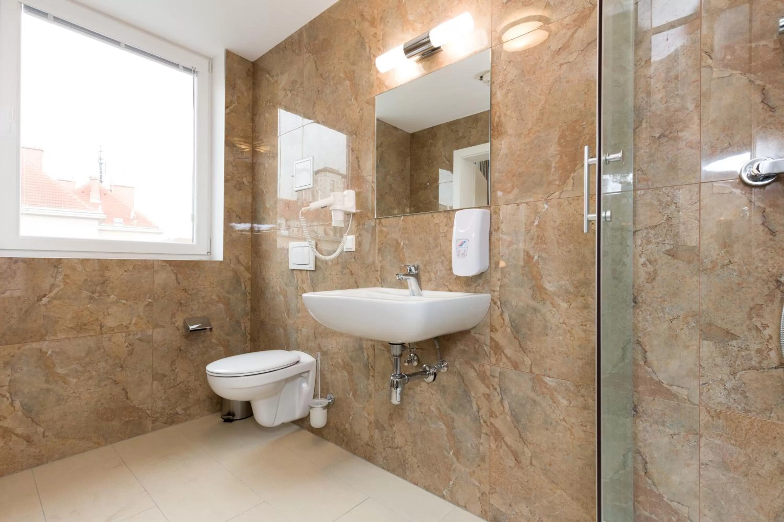 Shower in Vienna Stay Apartments or Rooms 1050