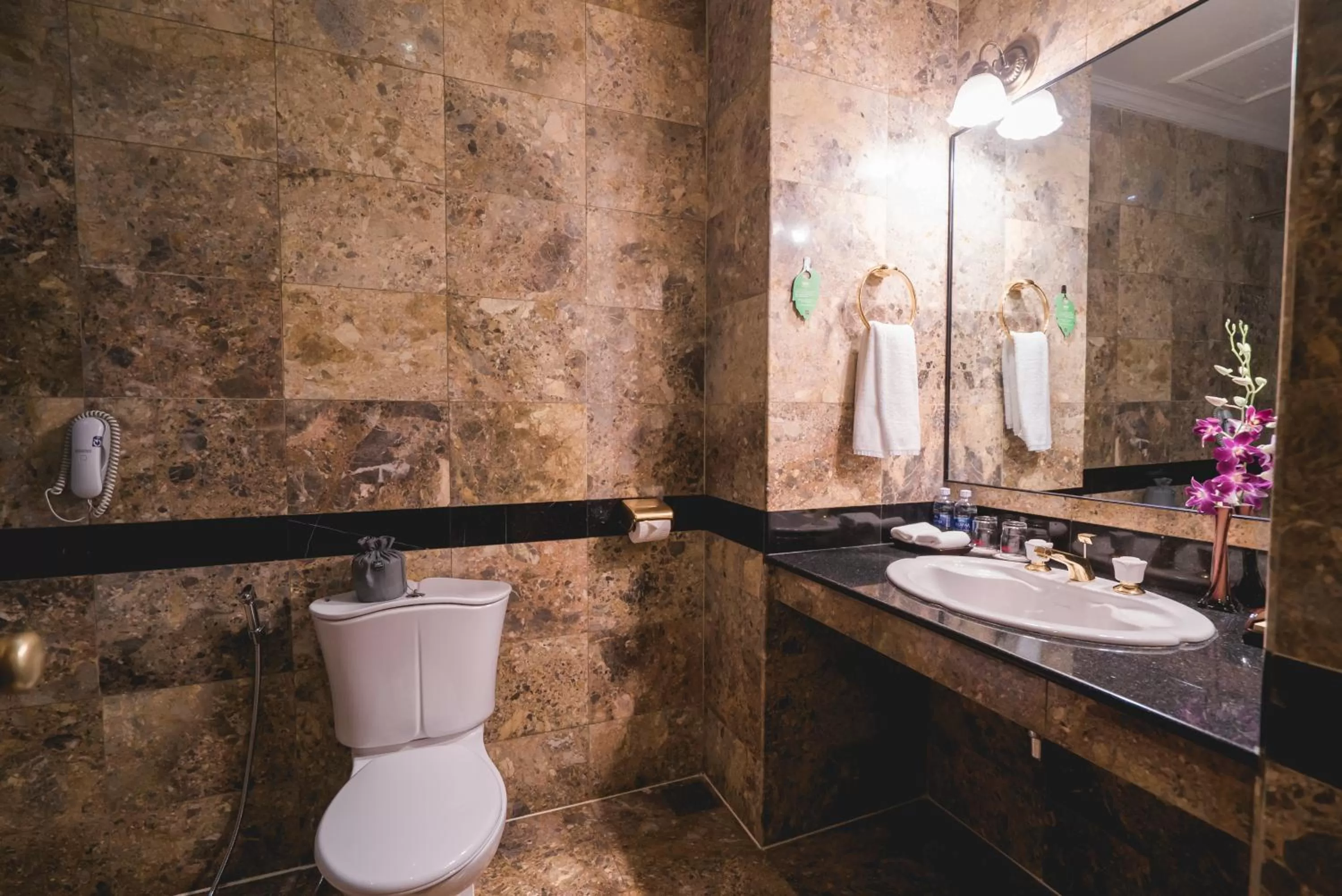 Bathroom in Hotel Grand Saigon