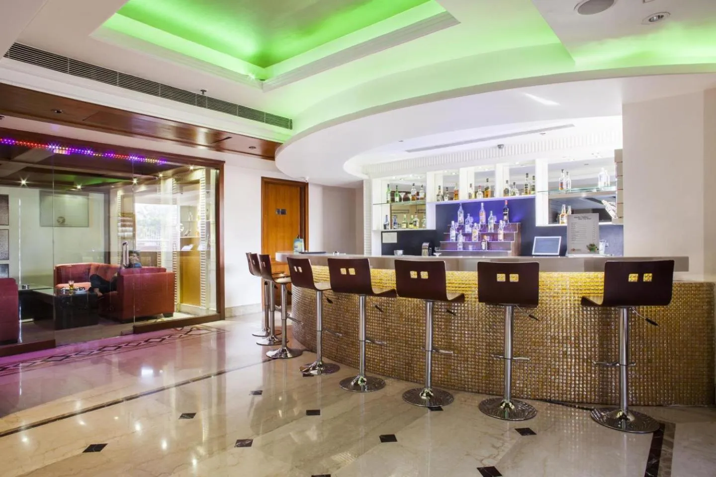 Lounge or bar in Clarion Bella Casa at Airport
