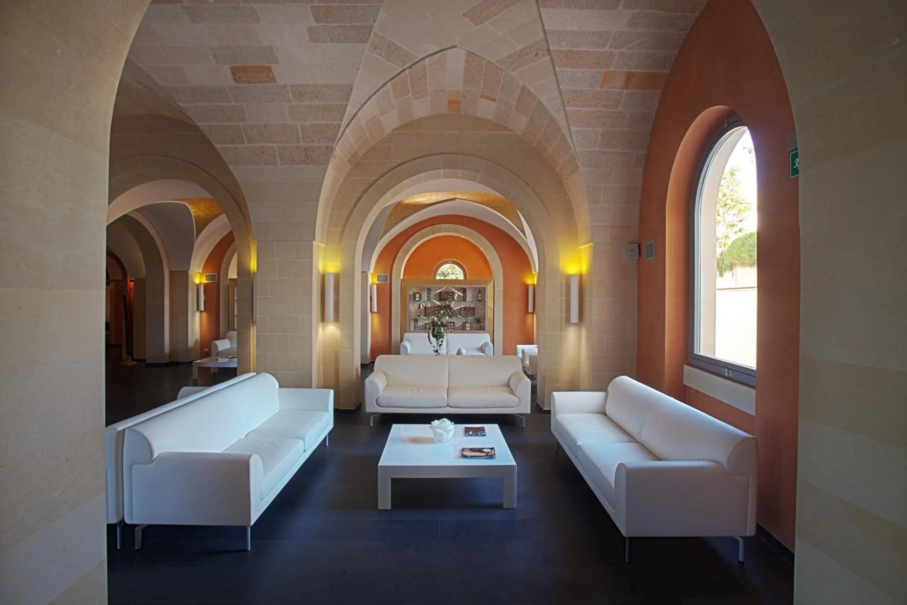 Lounge or bar, Bed in Arthotel & Park Lecce