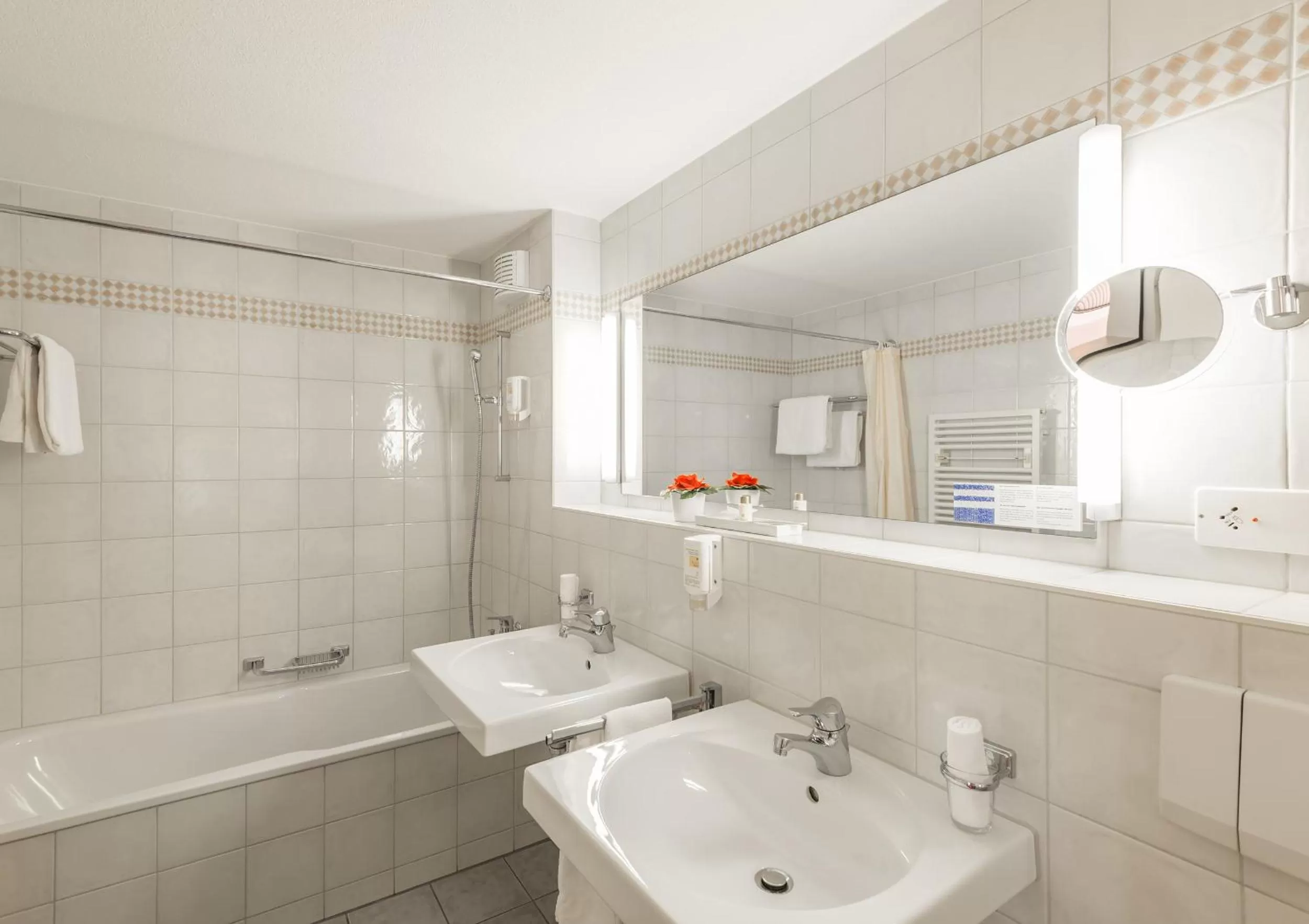 Shower in Hotel Monopol Luzern