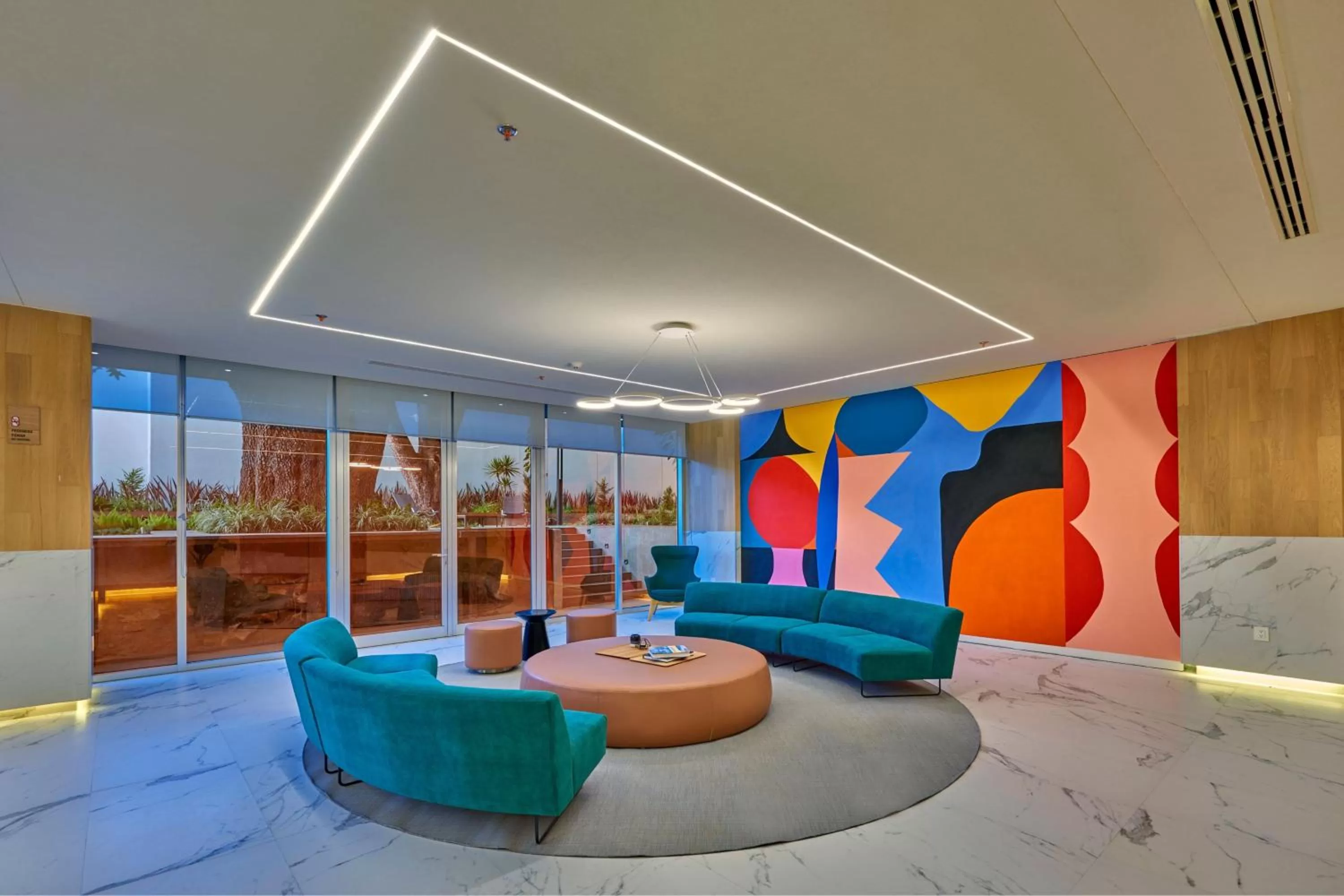 Lobby or reception in City Express Plus by Marriott Guadalajara Providencia