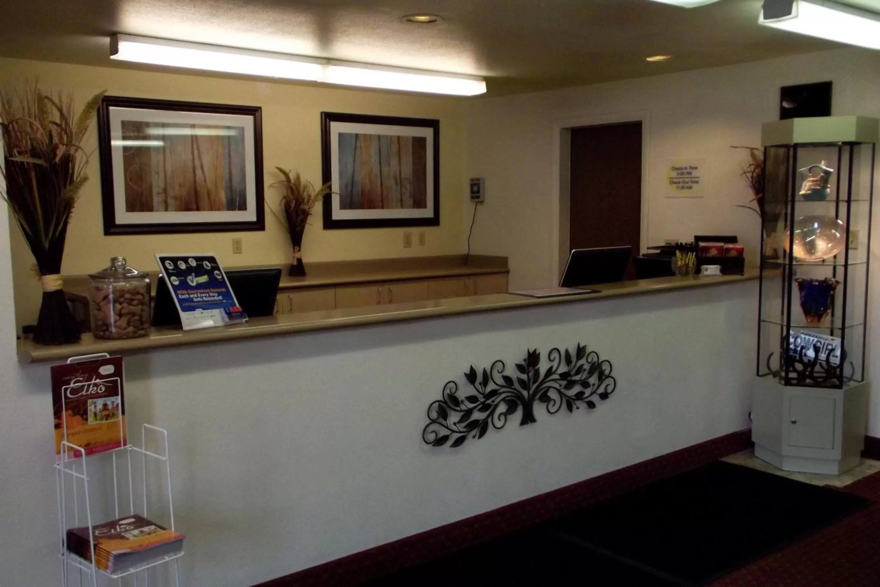 Lobby or reception in Super 8 by Wyndham Elko