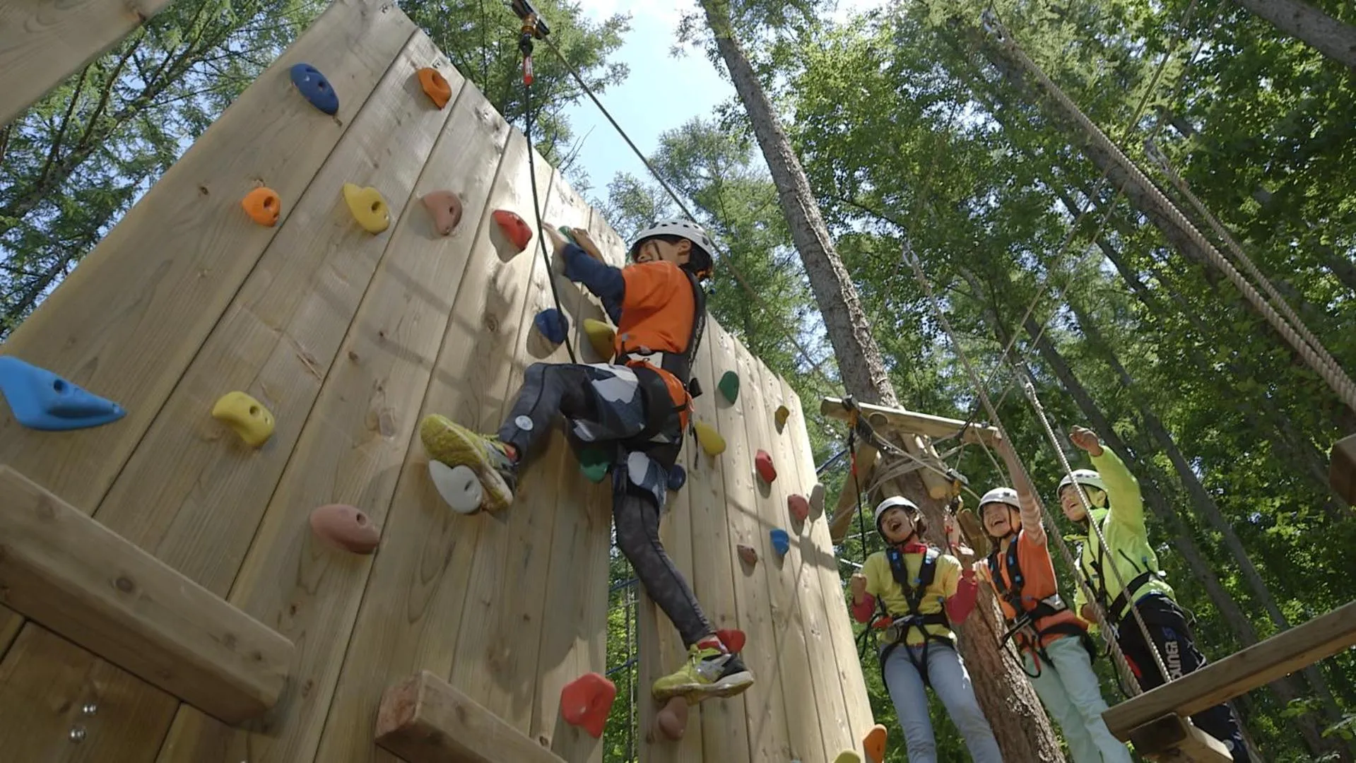 Activities in Kitayuzawa Mori no soraniwa